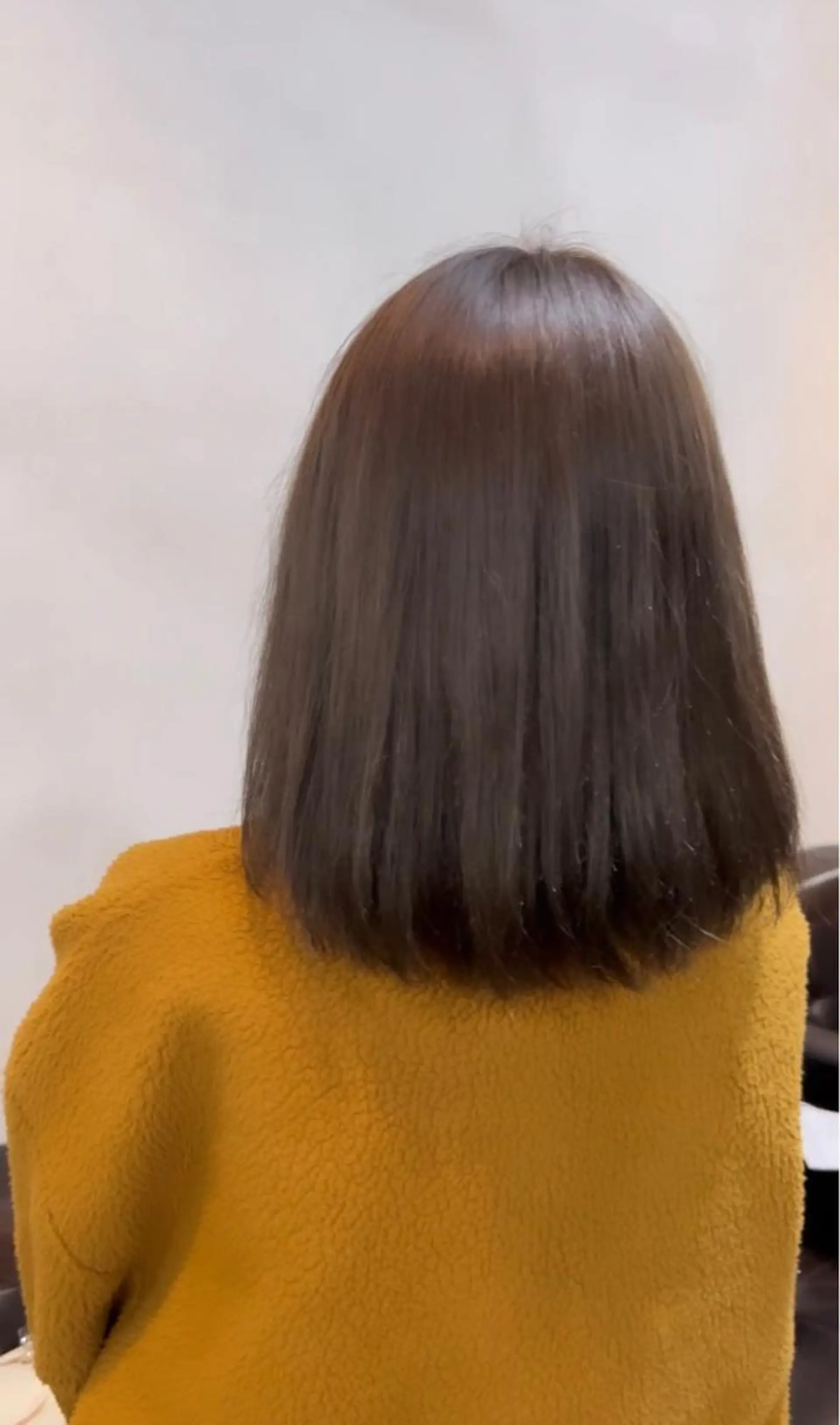カラー イルミナカラー オリーブカラー 村松 愛翔のヘアスタイル
