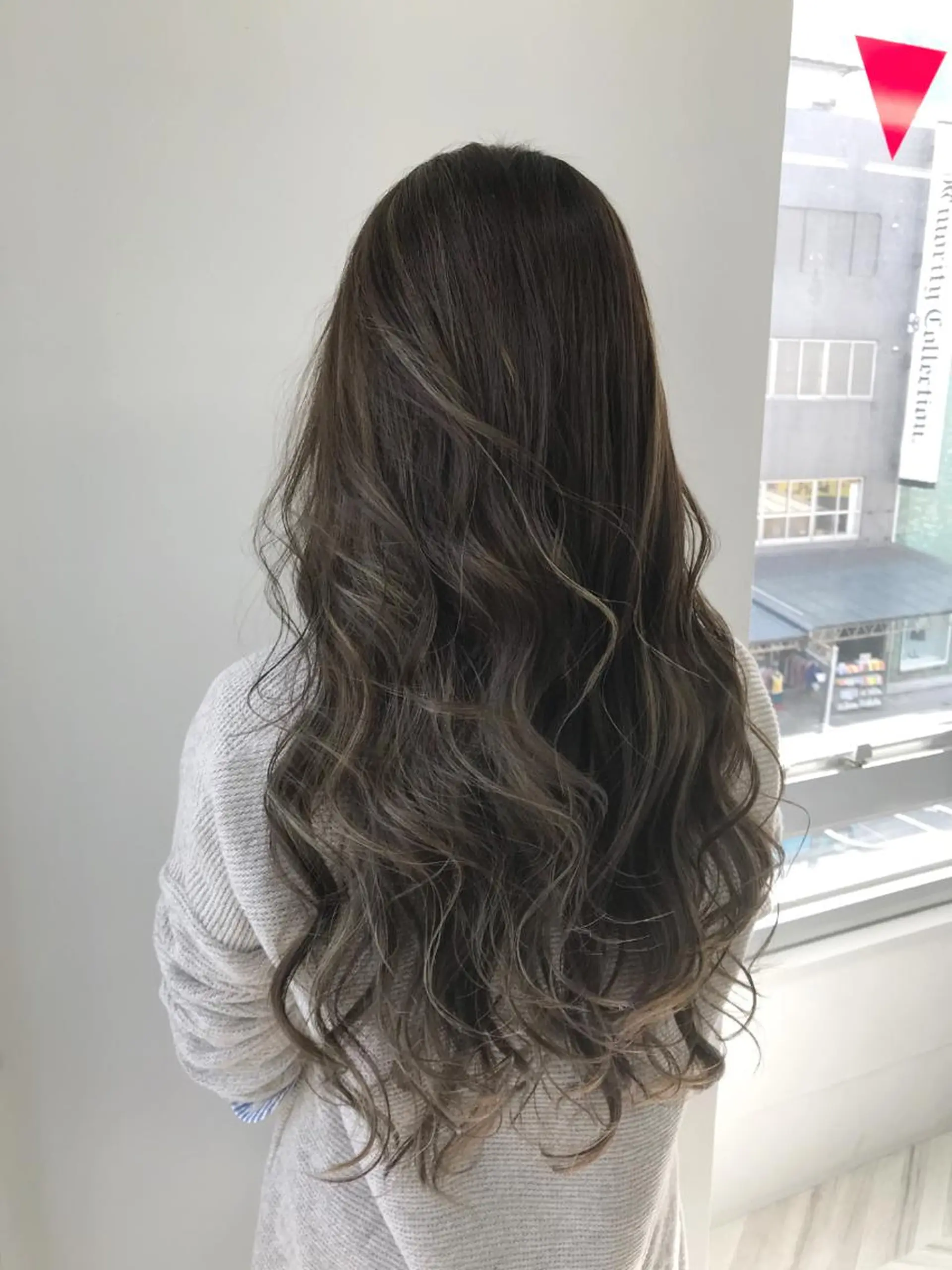 ロング カラー ハイライトカラー 外国人風カラー ハイライト ヘアカラー トリートメント 🌹 AKARI  🌹のヘアスタイル