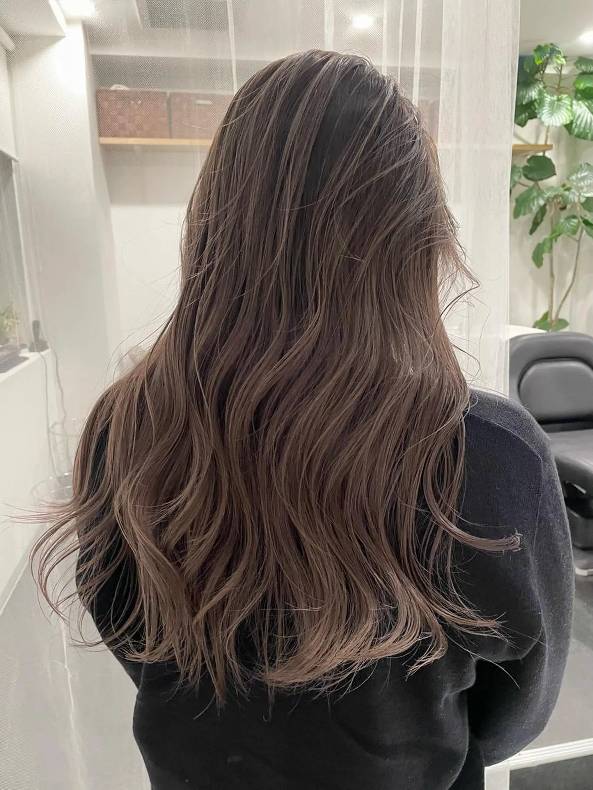 カラー miyu /カラー特化のヘアスタイル