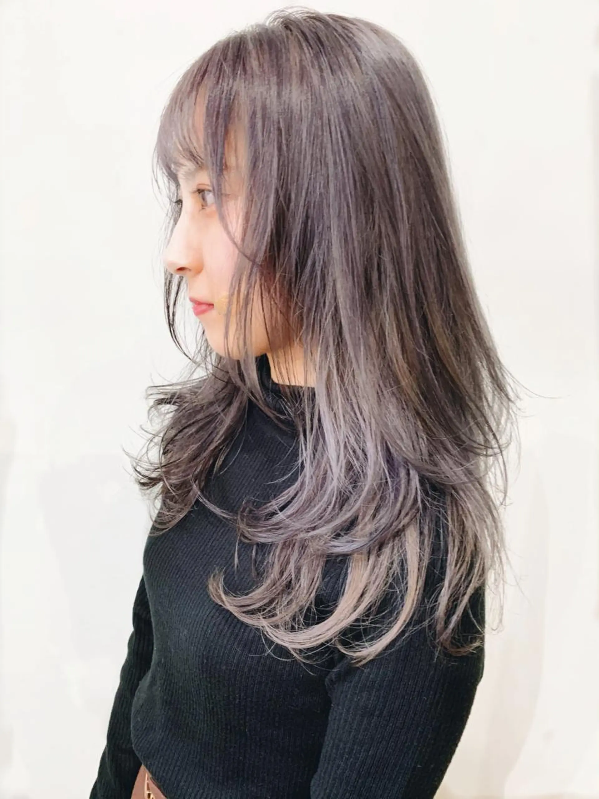 カラー ラベンダーカラー ラベンダーグレー ハイトーンカラー RYUのヘアスタイル