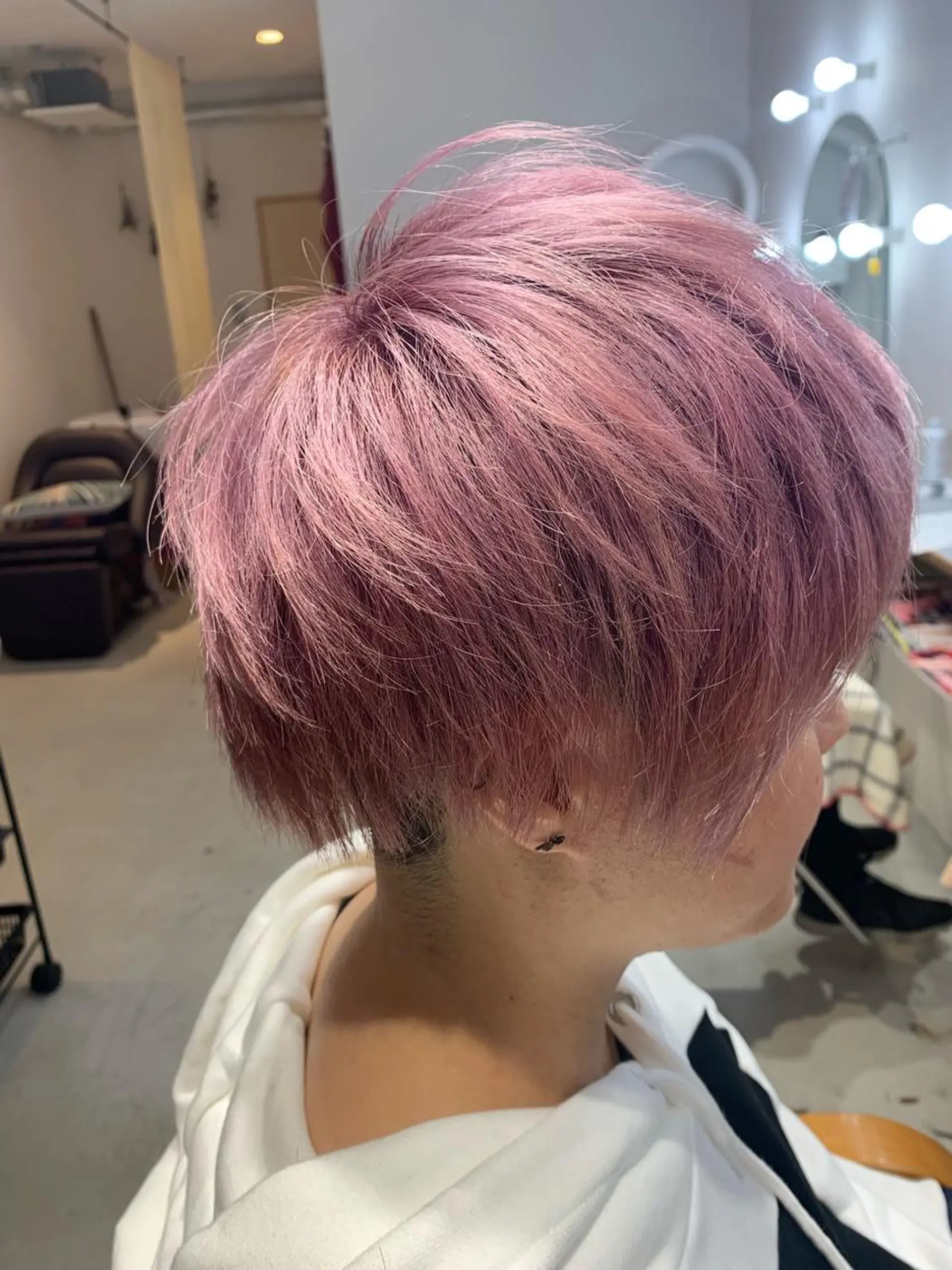 ショート カラー パーマ ヘアアレンジ メンズ キッズ ヘアカラー トリートメント カラーワールドカンナヘアーメゾン所属・北出 沙也加のマツエク・マツパデザイン