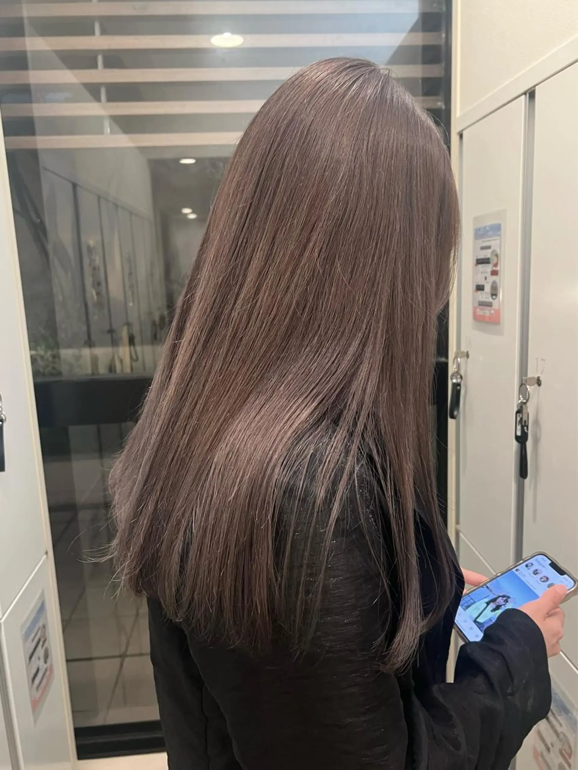ロング カラー カット ヘアカラー 🤍細矢 杏奈／ 韓国風ヘア🤍のヘアスタイル