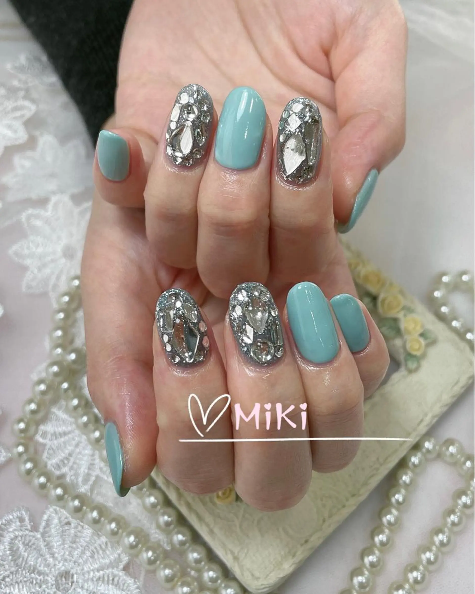 ネイル 🦋 MiKi 🦋 ネイルサロンのネイルデザイン