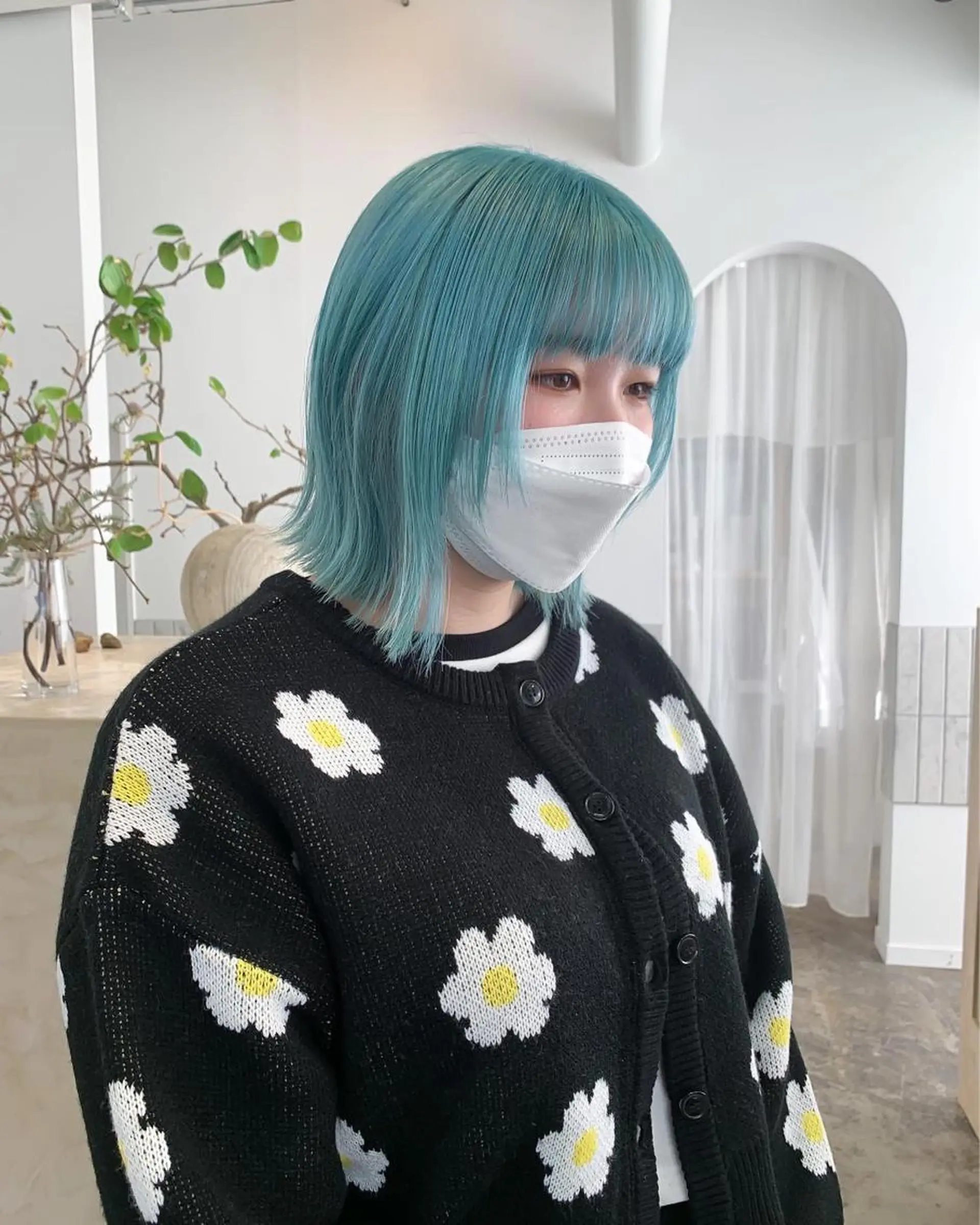 ミディアム カラー ブルーカラー カット ヘアカラー 似合わせカット ケアパーマ喜来雅由のヘアスタイル