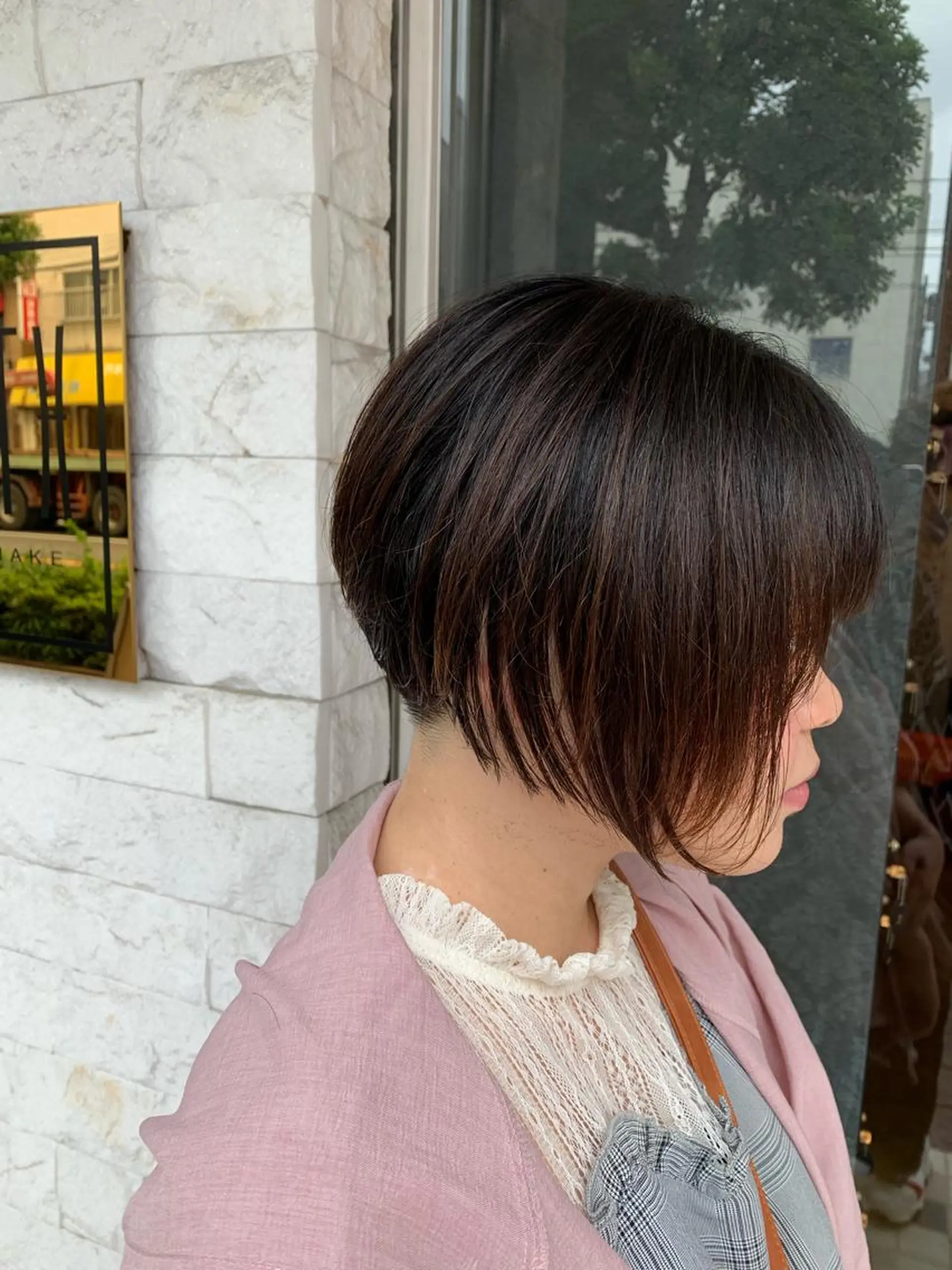 ショート カラー パーマ EARTH葛西所属・葛西 縮毛矯正のプロ ブリーチ矯正 青木俊のヘアスタイル