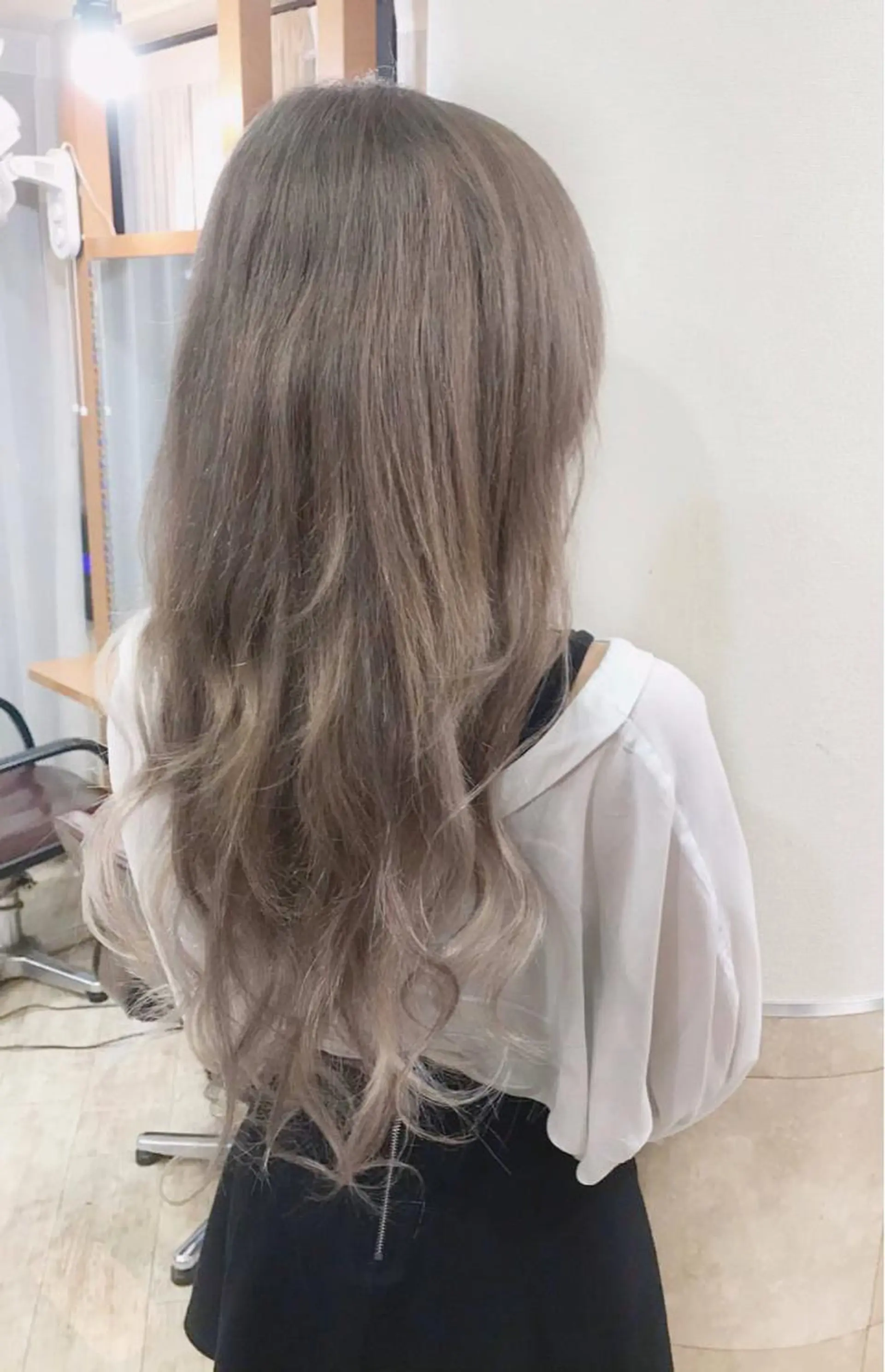 ロング カラー 編み込みエクステ グレージュ エクステ カット ヘアカラー トリートメント エクステ ていねい技術No.1 🌈諏訪 健太のヘアスタイル