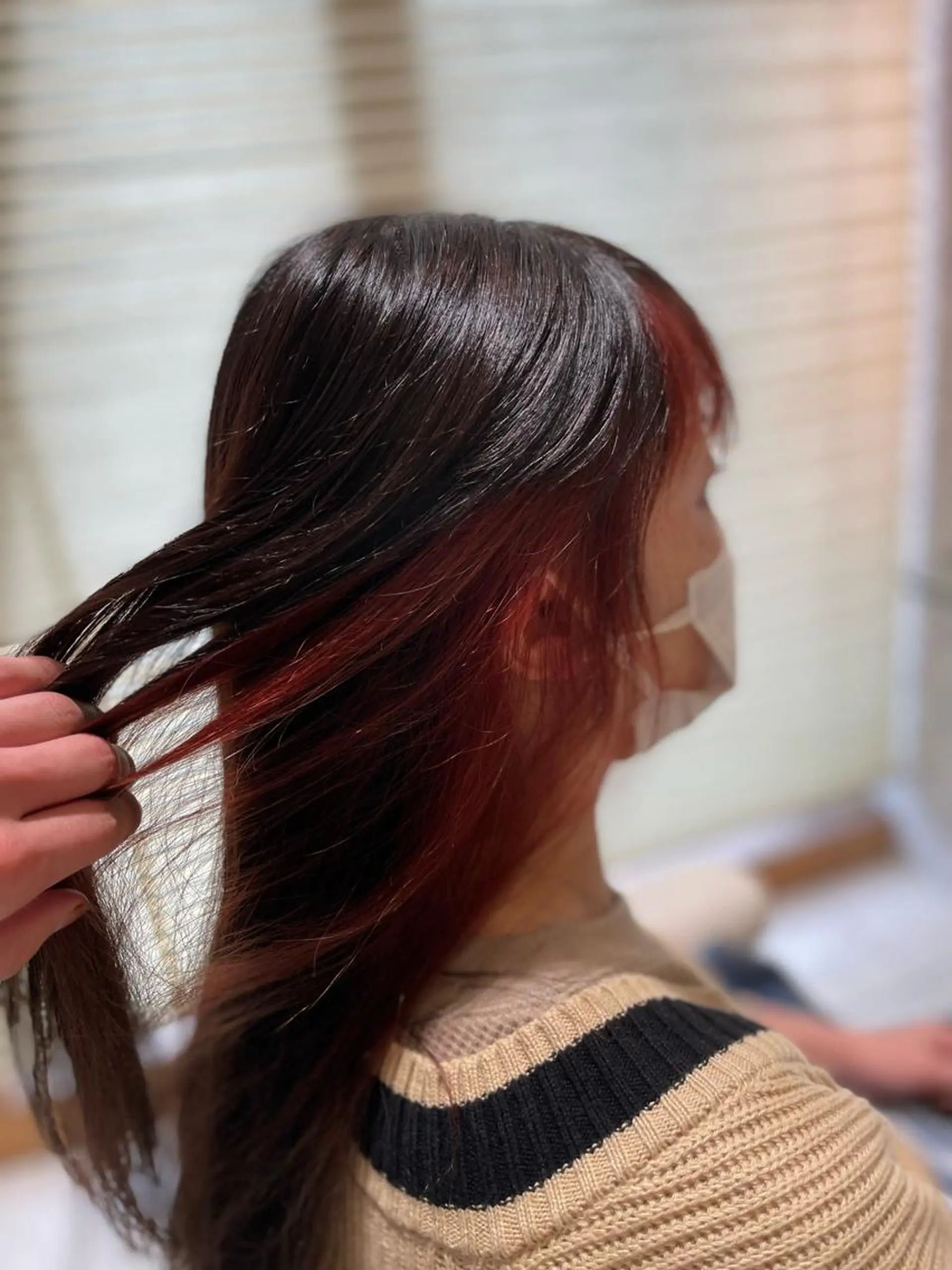 ロング カラー ブラウンカラー ハイライトカラー レッドカラー ハイライト AGU hair vigor 三条店所属・AGU 三条店 林　雄のヘアスタイル