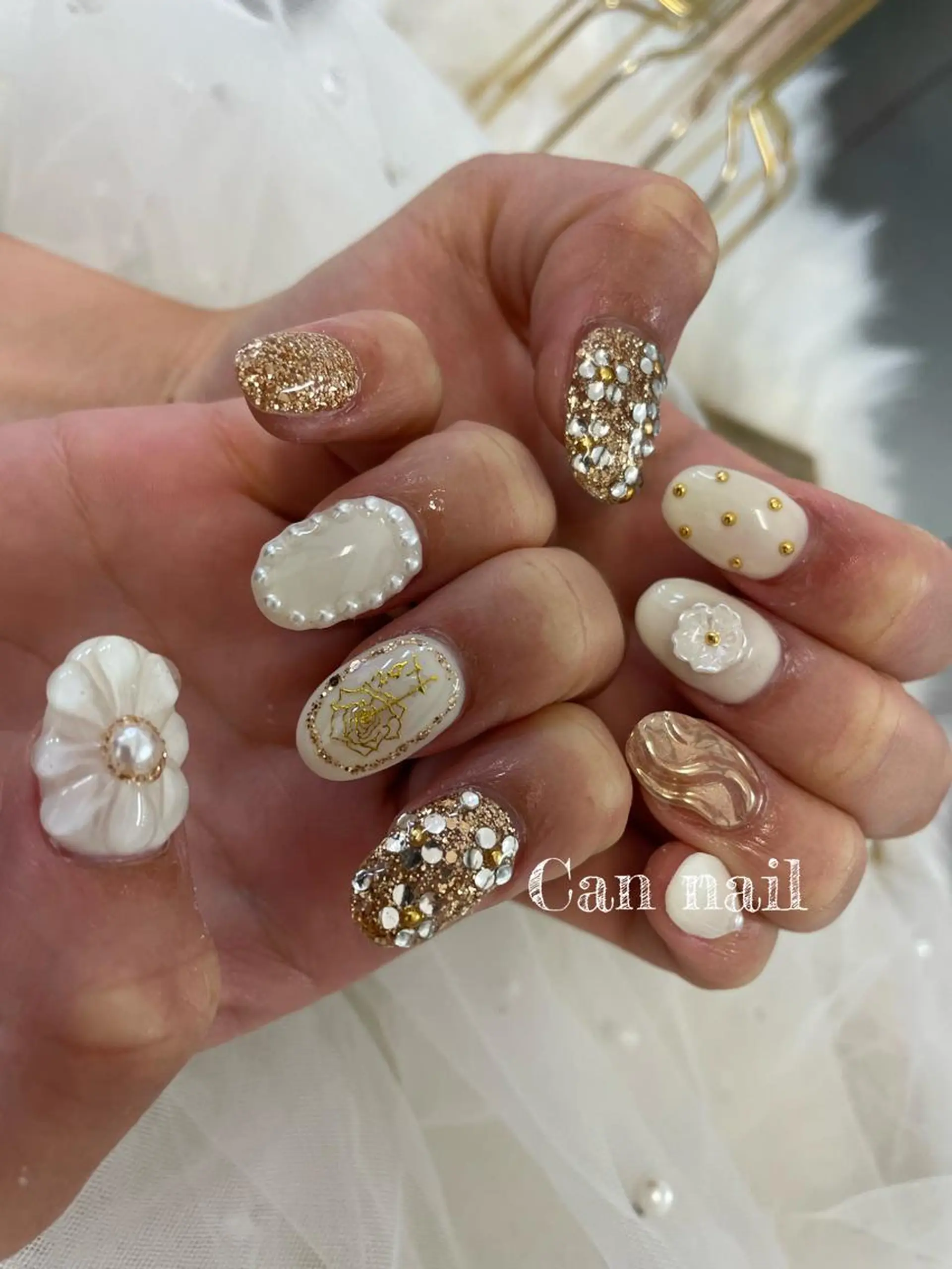 ミディアム ネイル Parfum パルファンのネイルデザイン