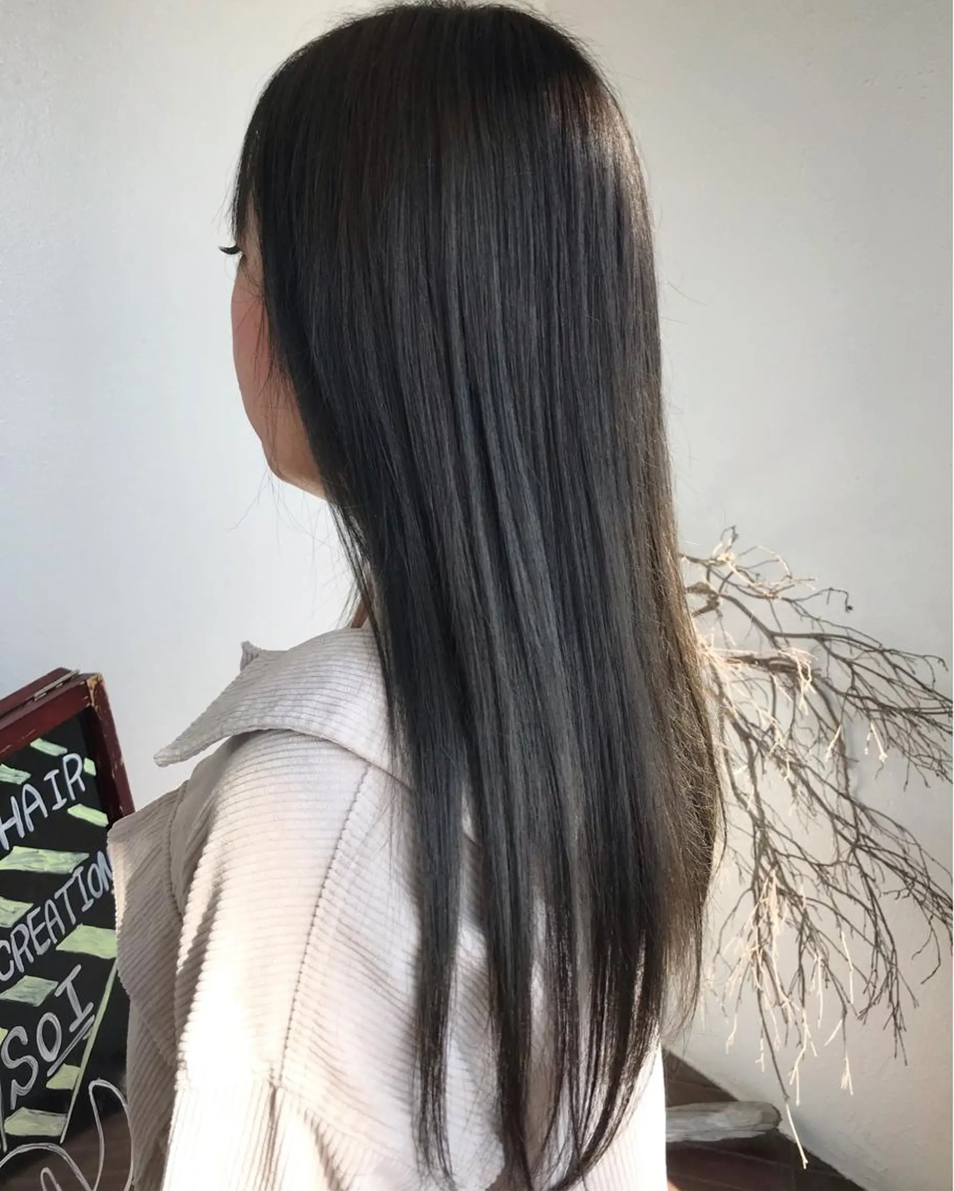 ロング カラー ダークグレー ダークグレージュ グレージュ 大嶋 宏隆のヘアスタイル