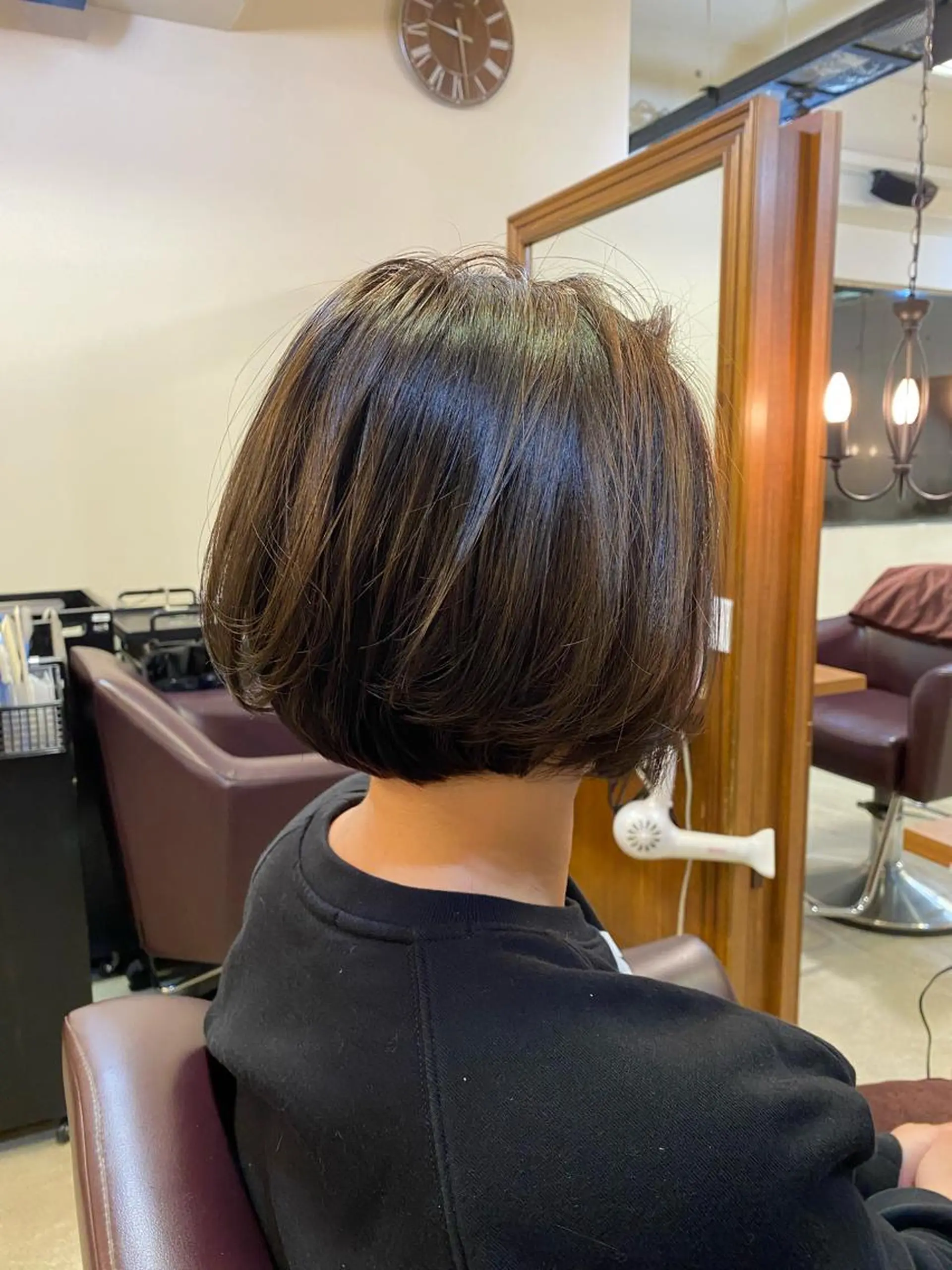 ショート カラー ヘアアレンジ カット 縮毛矯正 トリートメント SALOWIN京都河原町Suite店所属・外国人風レイヤー/ ハイトーンSHUのヘアスタイル