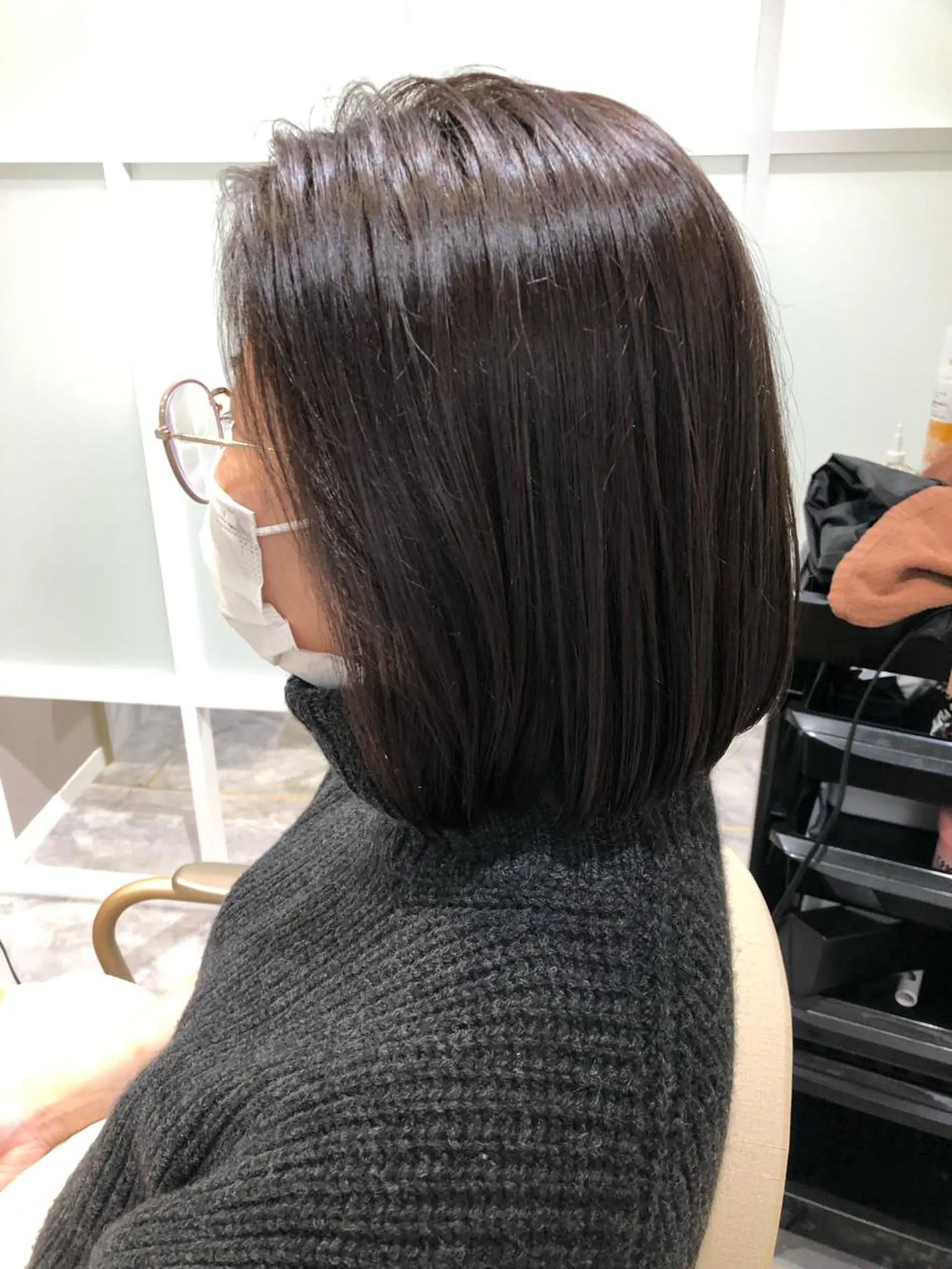 ミディアム カット ヘアカラー トリートメント 辻本 夏子のヘアスタイル