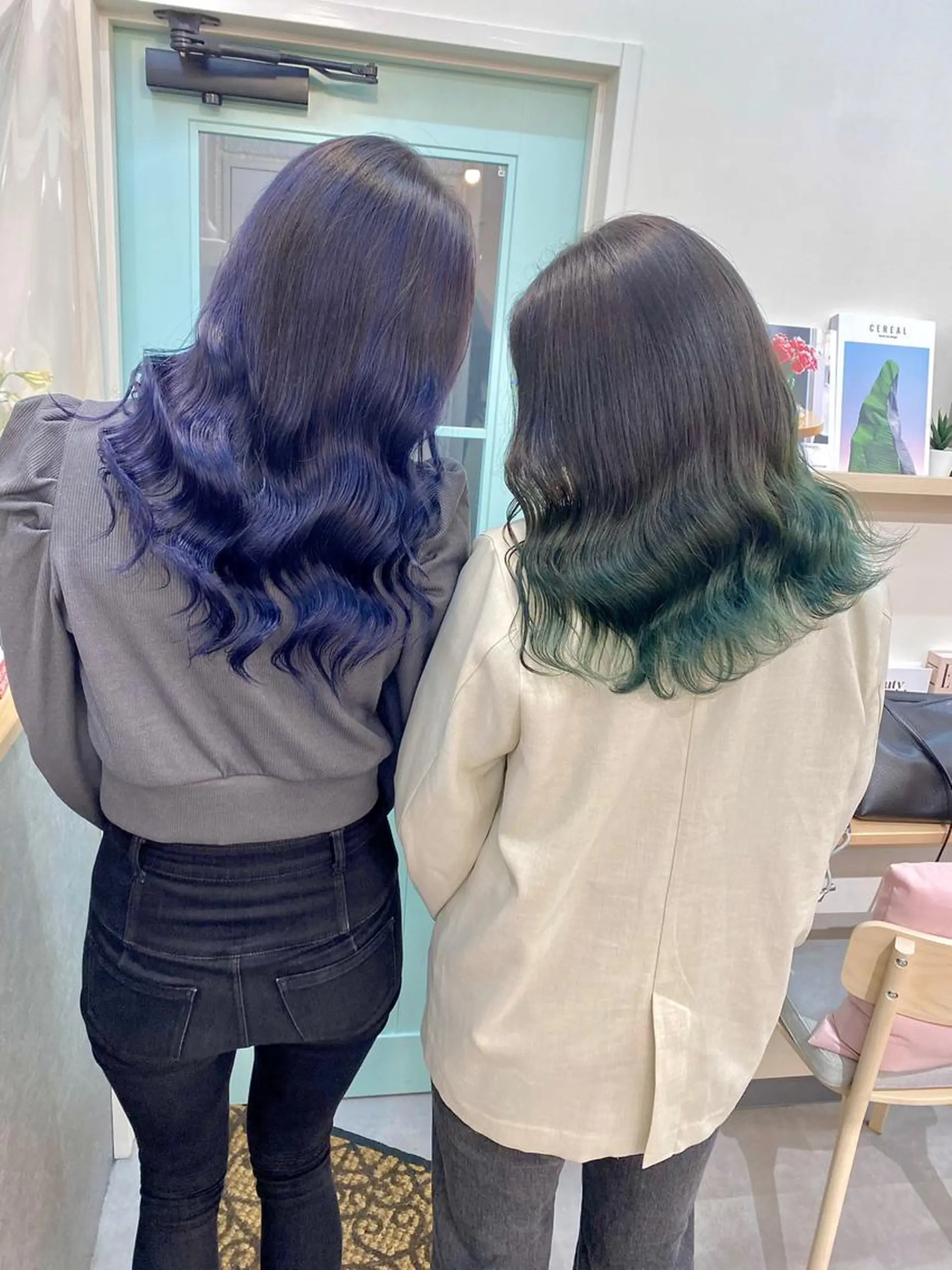 ロング カラー バレイヤージュ レイヤーカット ヘアカラー トリートメント ヘアセット 💘カラー特化美容師 尾崎拓己のヘアスタイル