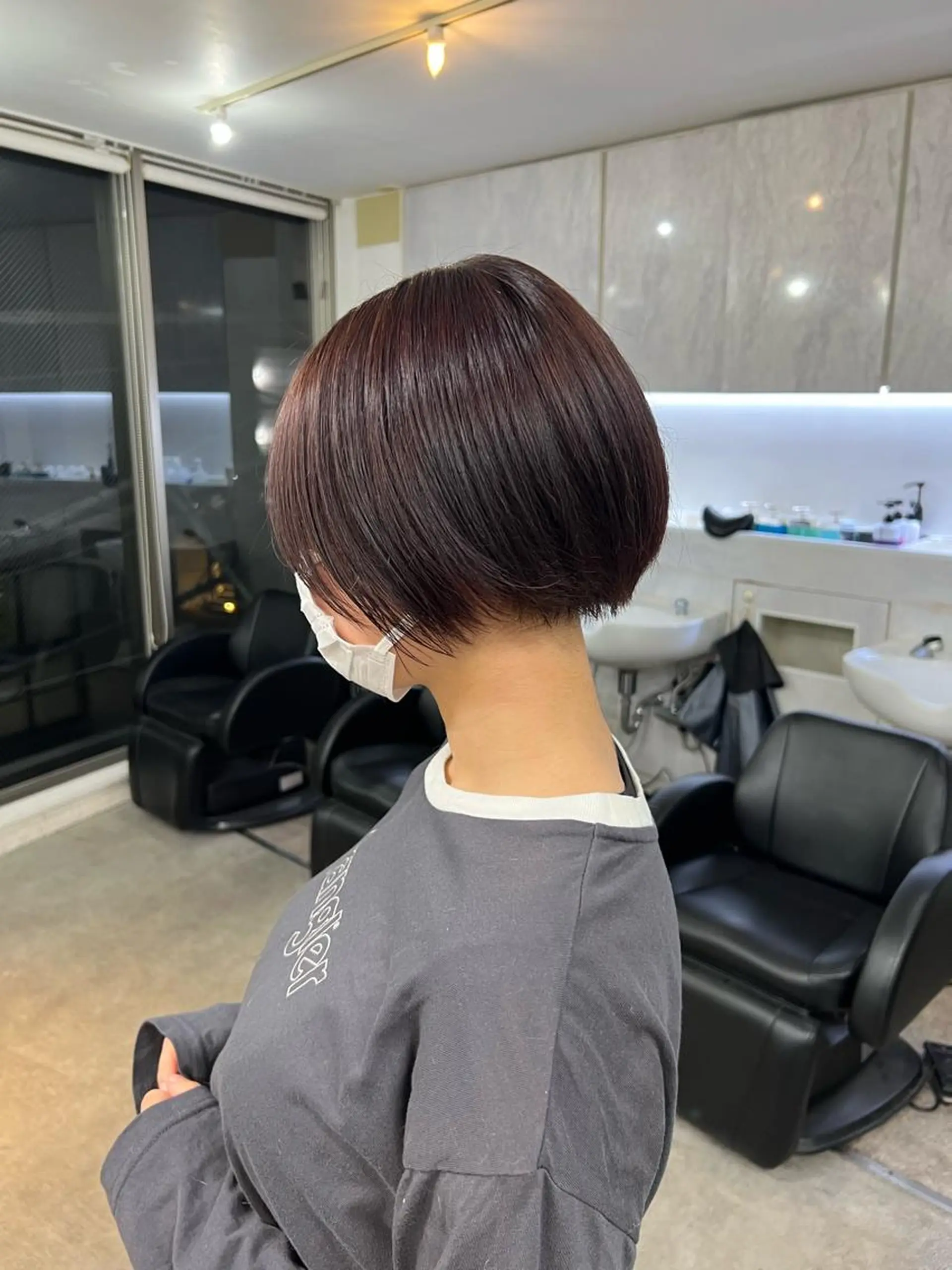 ショート カラー パーマ ヘアアレンジ メンズ キッズ ネイル マツエク・マツパ アイブロウ メンズインナーカラー メンズ韓国風 イヤリングカラー イルミナカラー インナーカラー 透明感カラー / コハのヘアスタイル