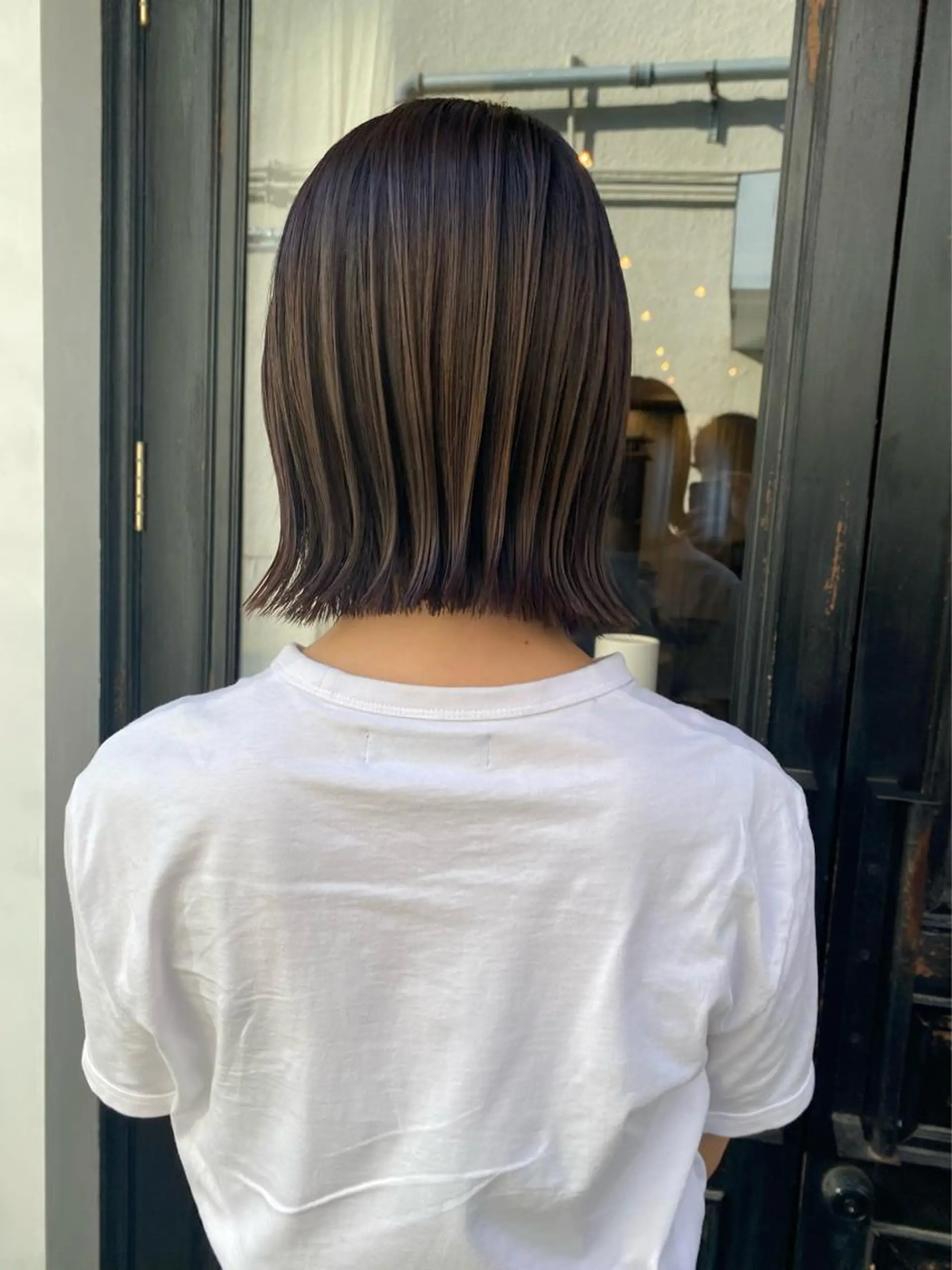 ショート カラー グレージュ ボブ tonari 梅田、中崎町のヘアスタイル
