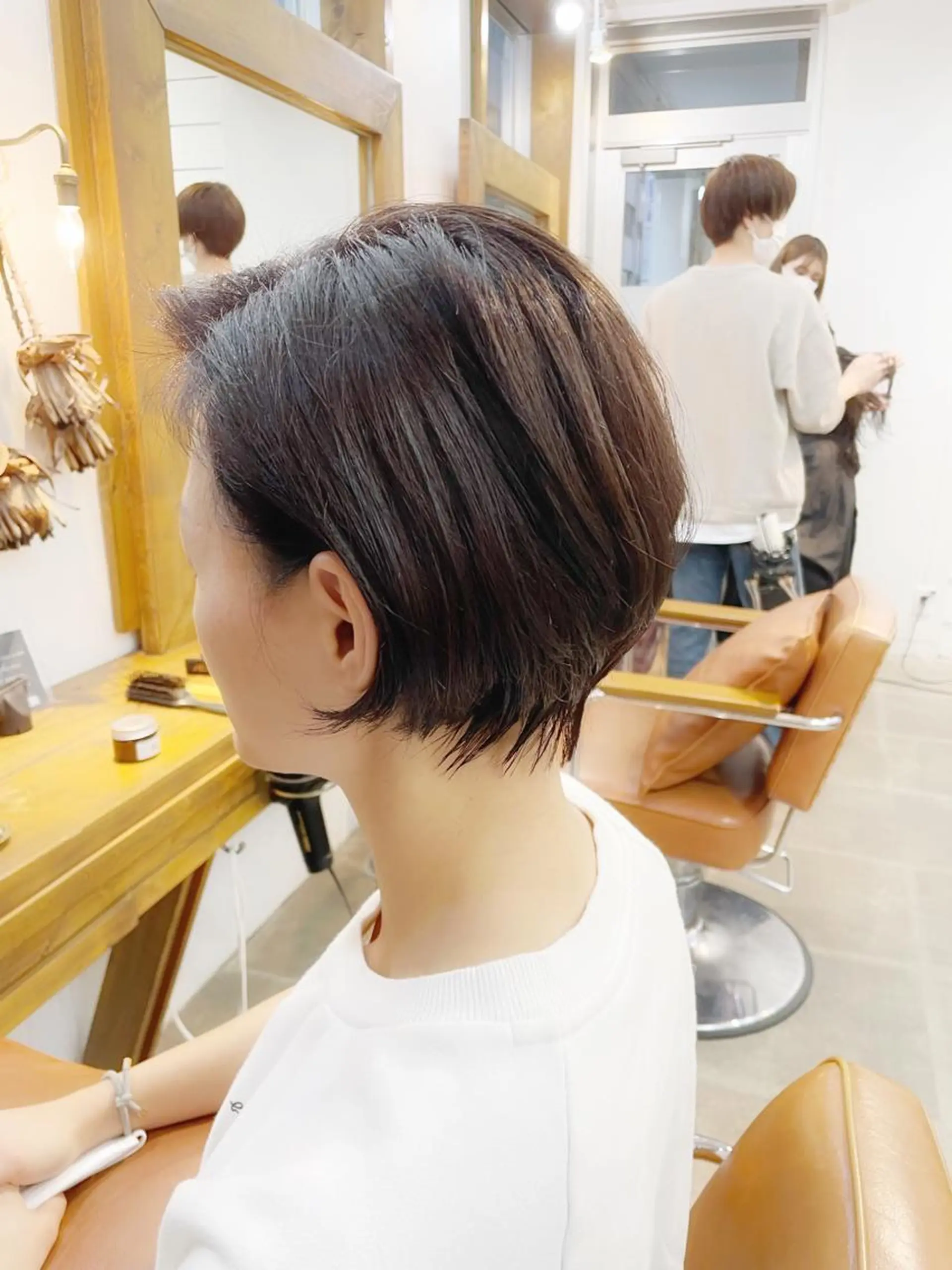 ショート カラー ショートボブ ハンサムショート ブリーチ ブリーチなしカラー ボブ カット ヘアカラー newline銀座所属・銀座ショート/ 大人ショート/金子涼のヘアスタイル