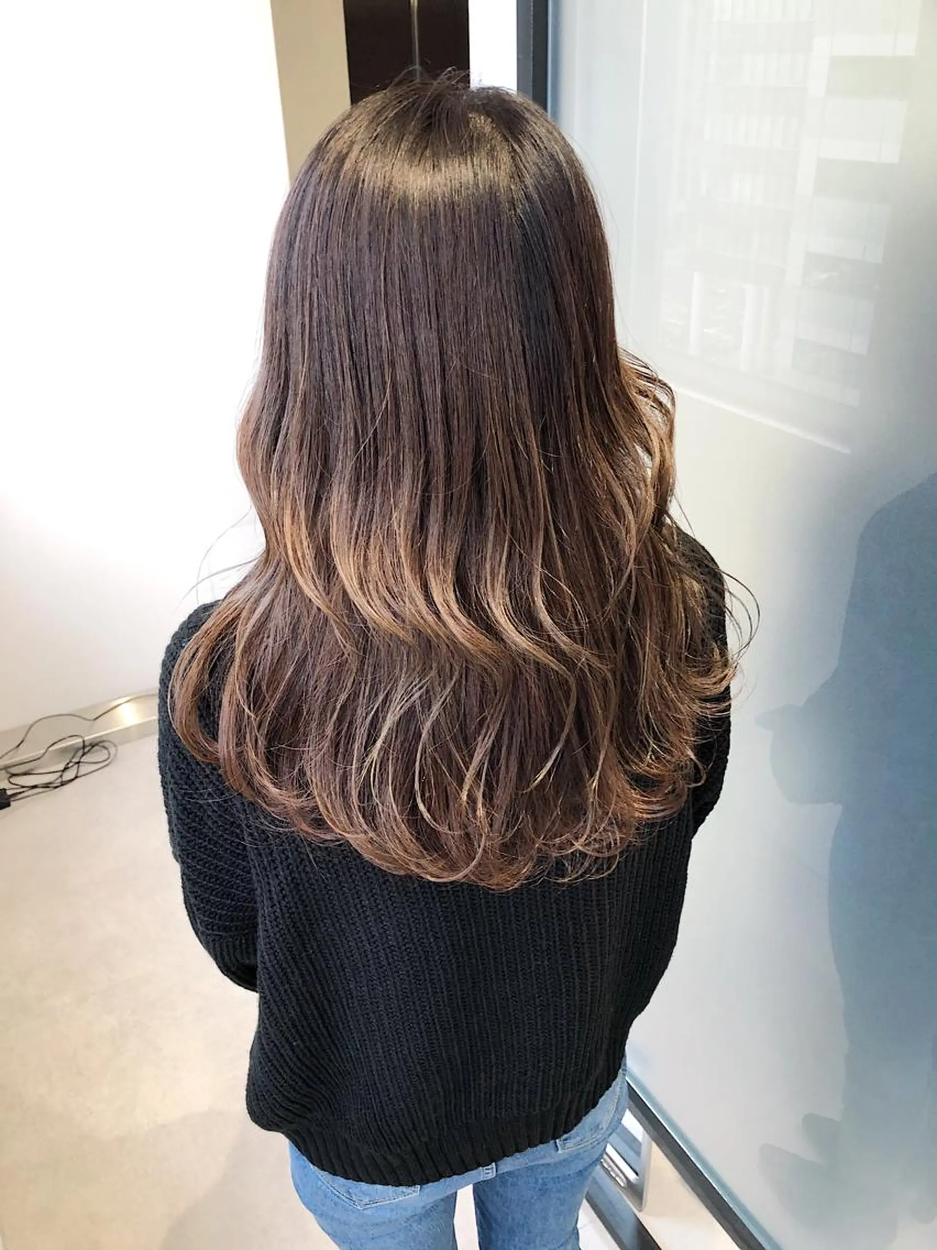 ロング カラー ブラウンカラー シルバー カット パーマ トリートメント 髪質改善/顔まわり 石原のヘアスタイル