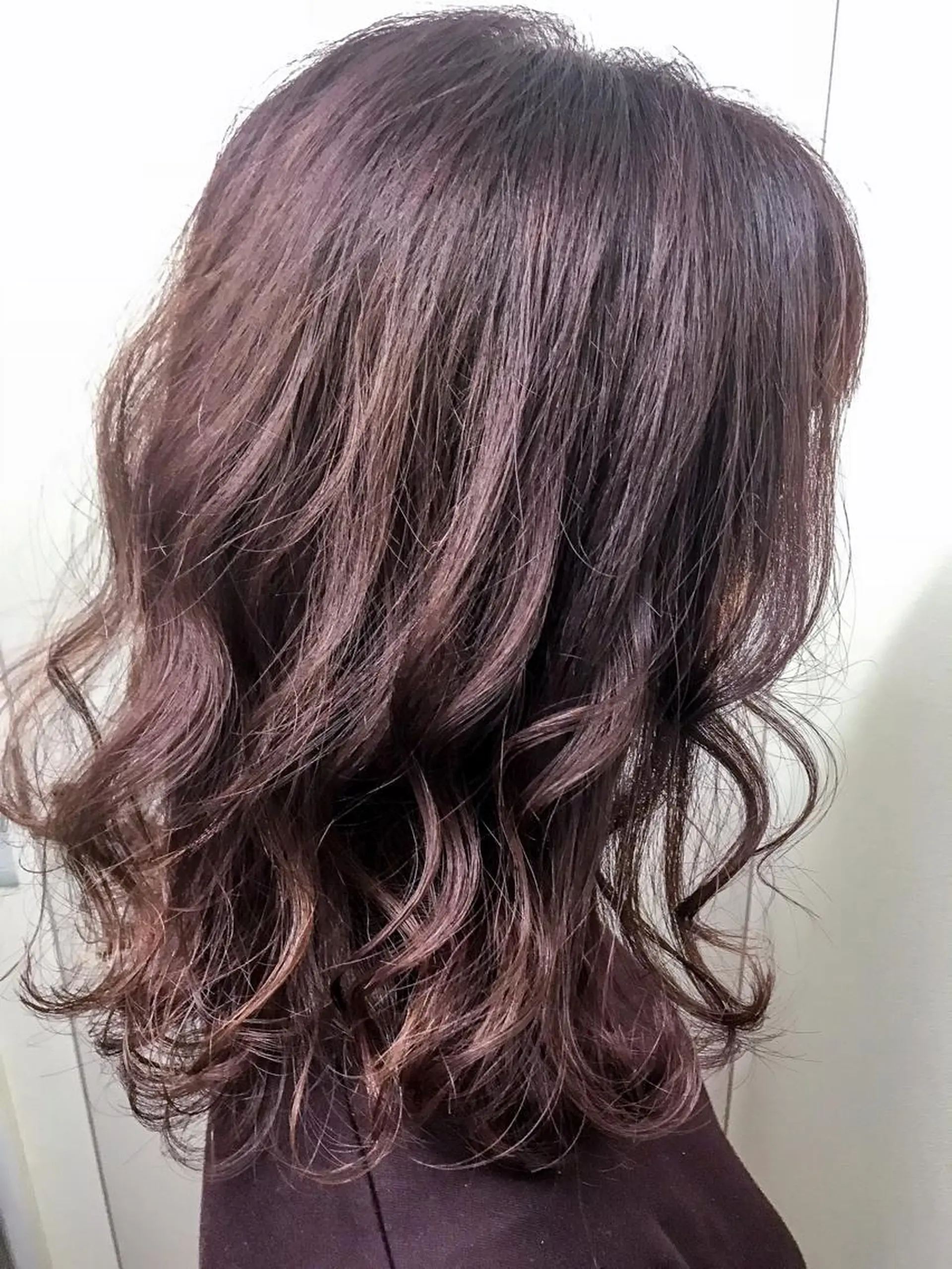 ミディアム カラー ピンクカラー ピンクパープル パープルカラー トップスタイリスト 藤原 純のヘアスタイル
