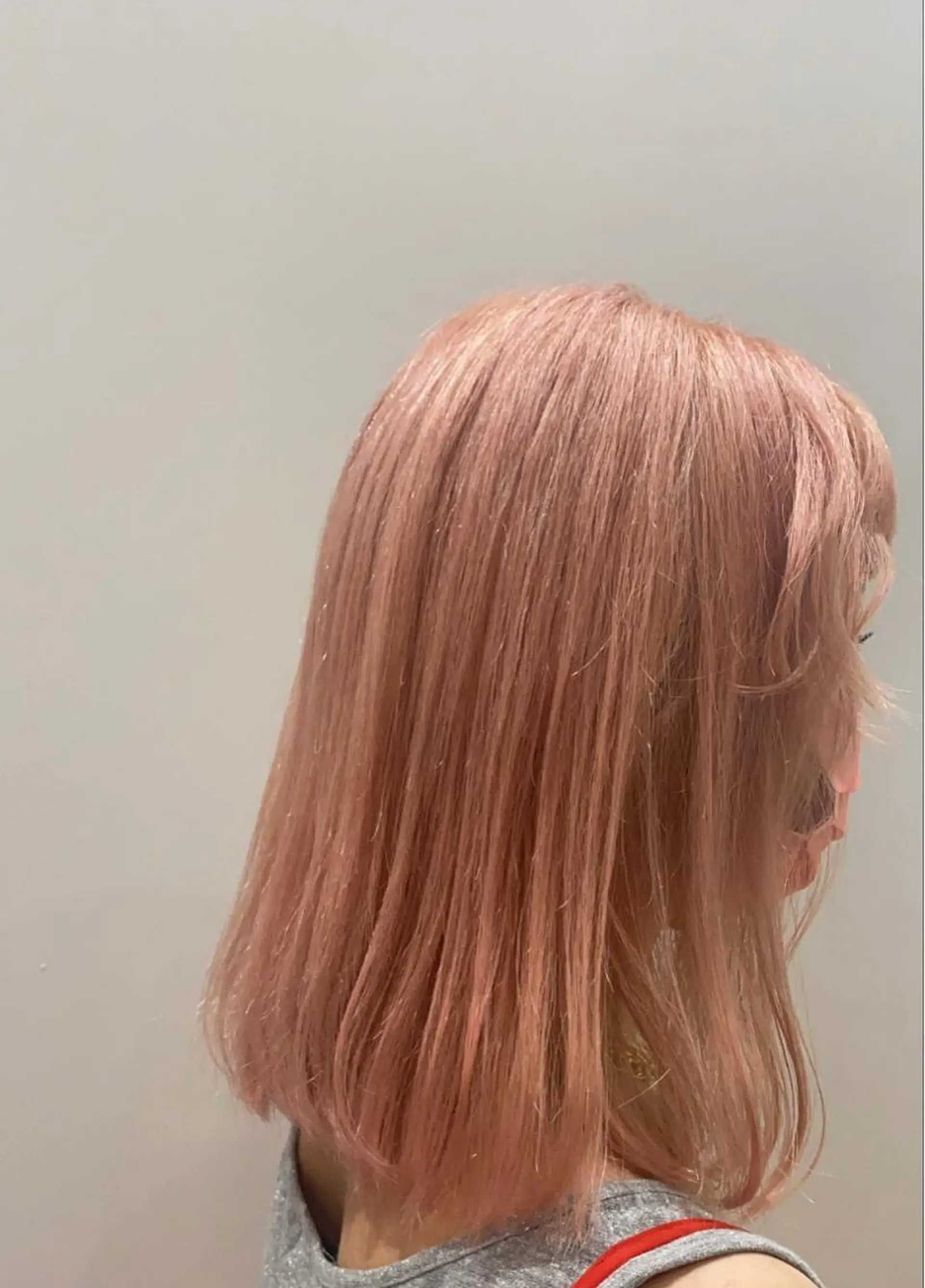 カラー ピンクカラー 増井 彩乃のヘアスタイル