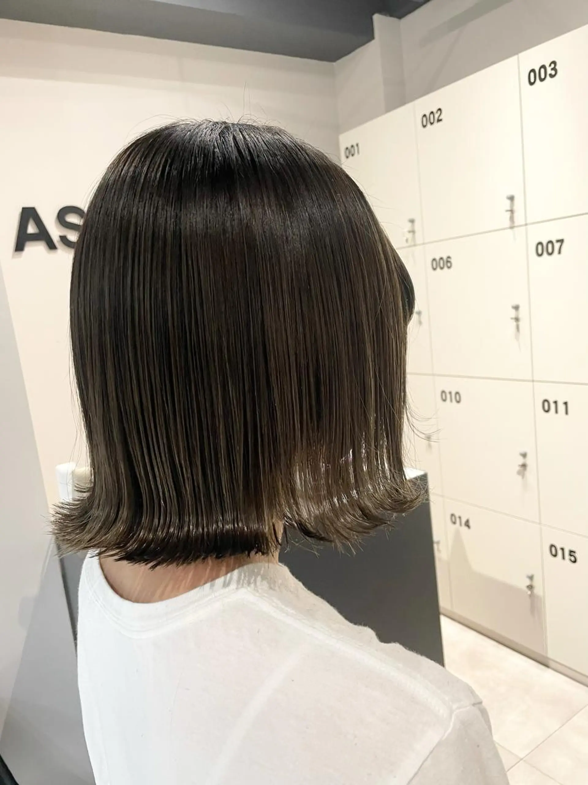 ショート カラー ヘアカラー トリートメント ブリーチ👩‍🦳/ ‪✂︎MANAMIのヘアスタイル