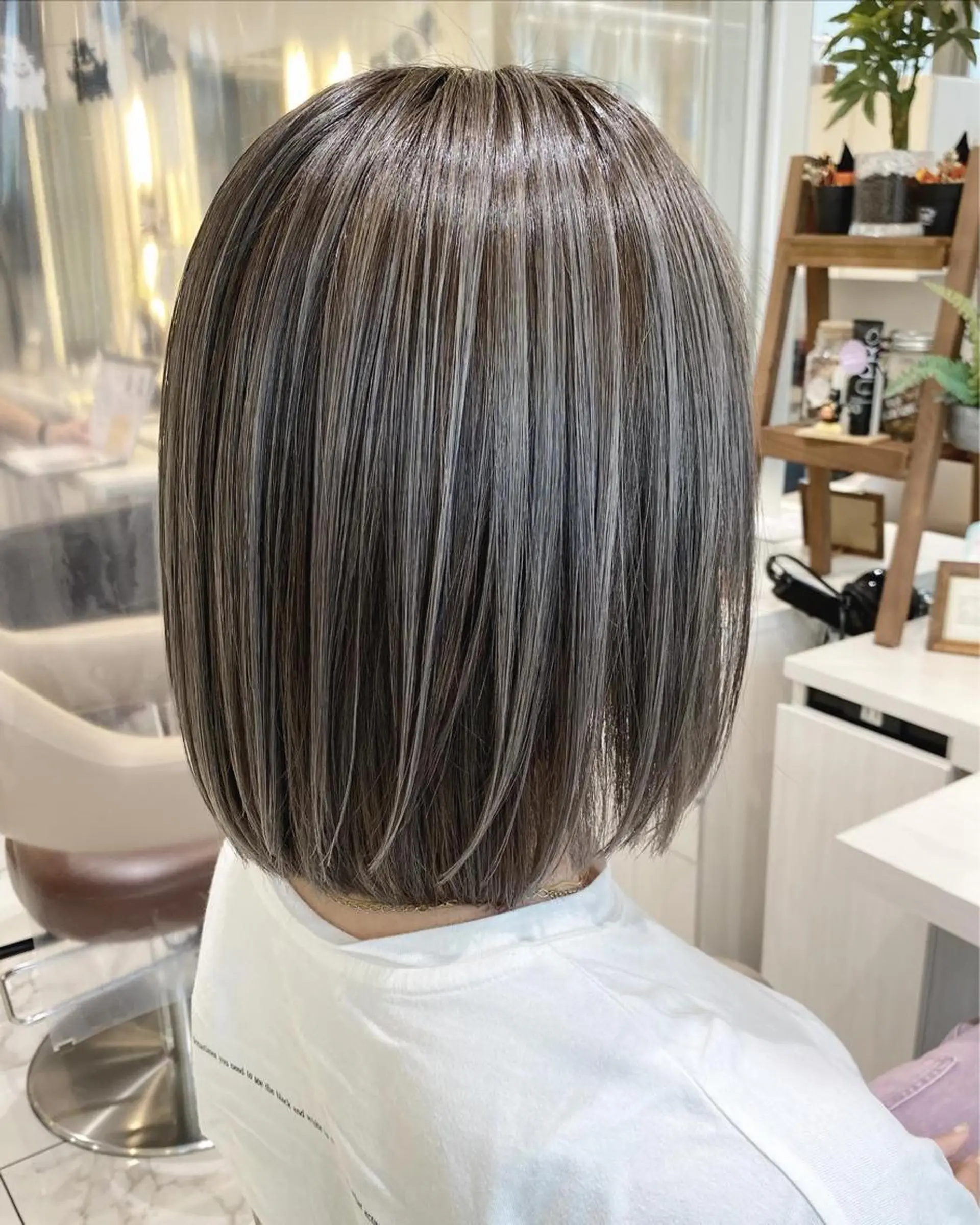 ミディアム カラー バレイヤージュ 髪質改善 レイヤーカット カット ヘアカラー トリートメント 山崎俊輔/髪質改善 /バレイヤージュのヘアスタイル