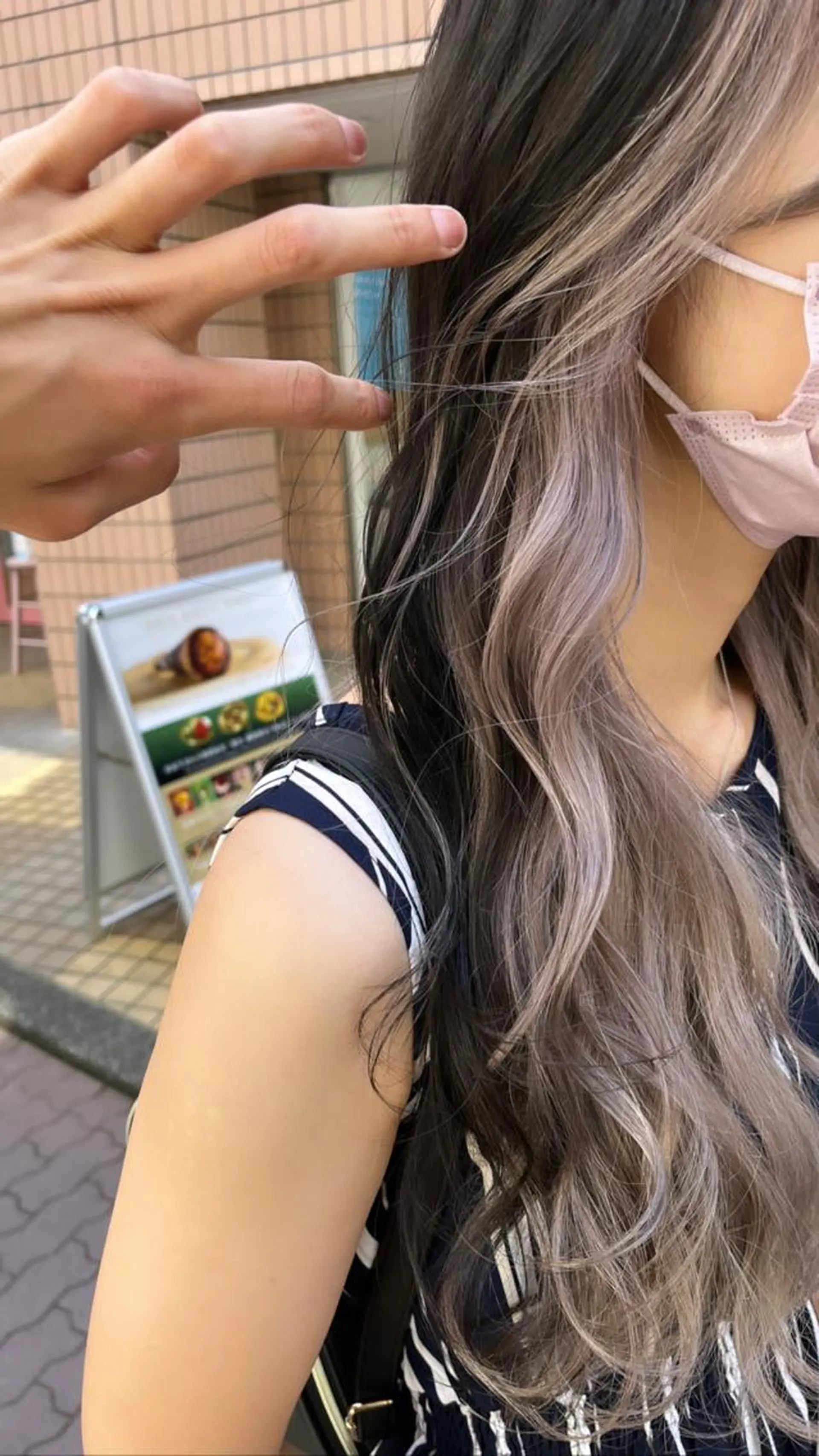 ロング カラー ショートボブ アッシュ バレイヤージュ ミストバング ベージュカラー カット ヘアカラー トリートメント 原宿サロン代表 デザインカラー伊藤卓のヘアスタイル