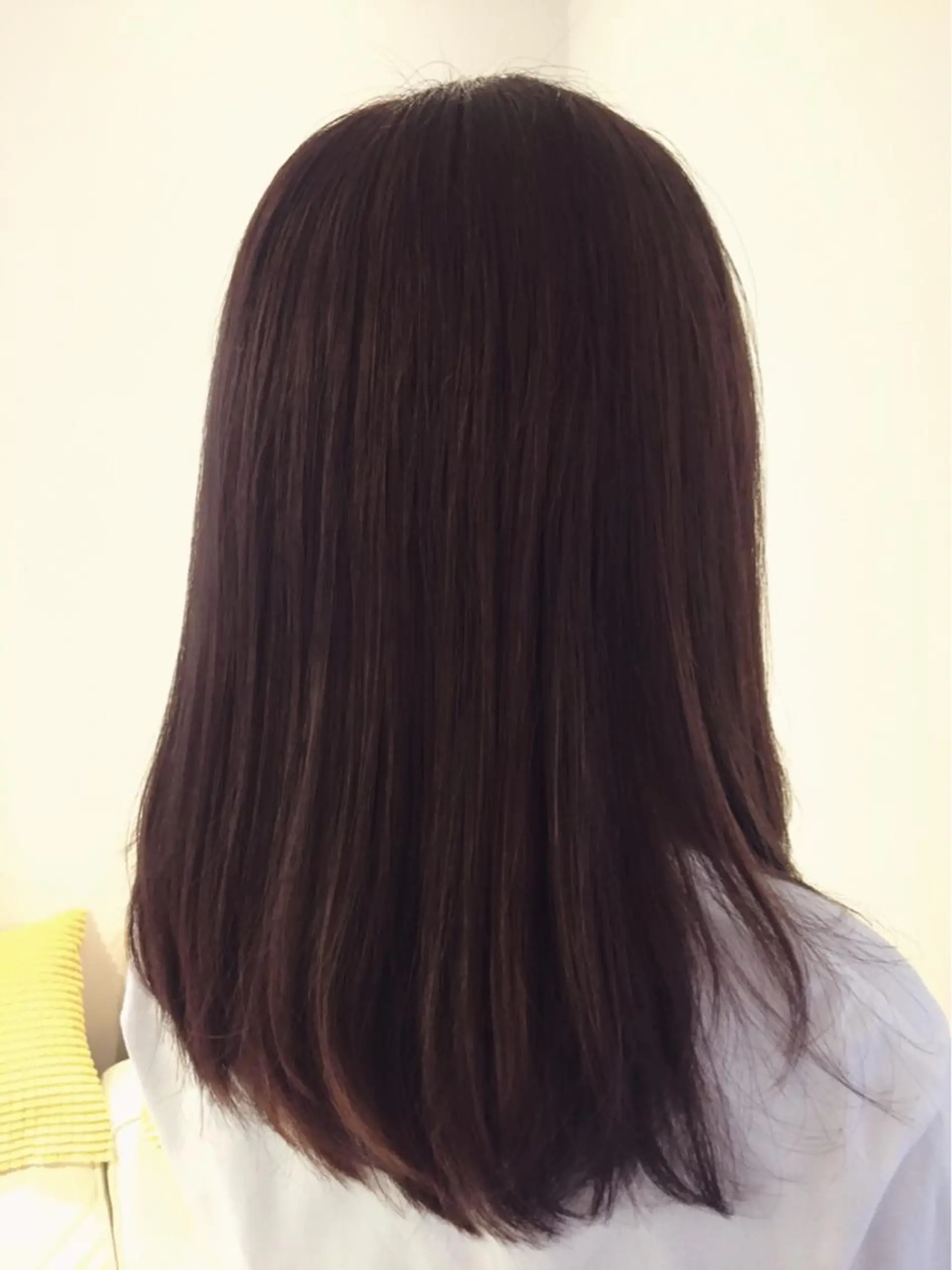 セミロング カラー ヘアアレンジ アディクシーカラー アッシュ ベージュカラー ブリーチ ブルーカラー カット ヘアカラー トリートメント ヘアセット ✨ハイクオリティ✨ 山本香也のヘアスタイル