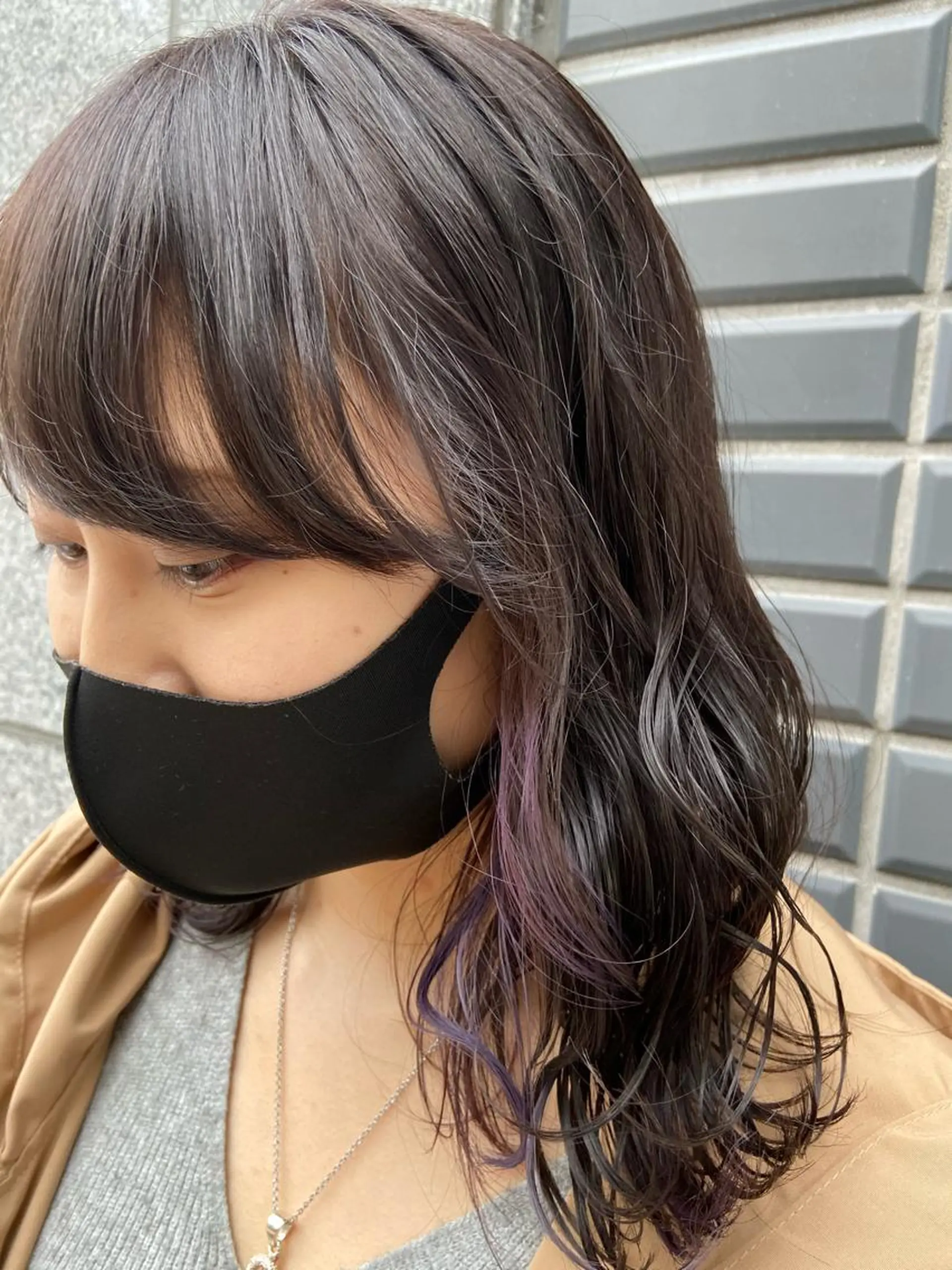ロング パープルカラー カット ヘアカラー 瀬川 響音のヘアスタイル