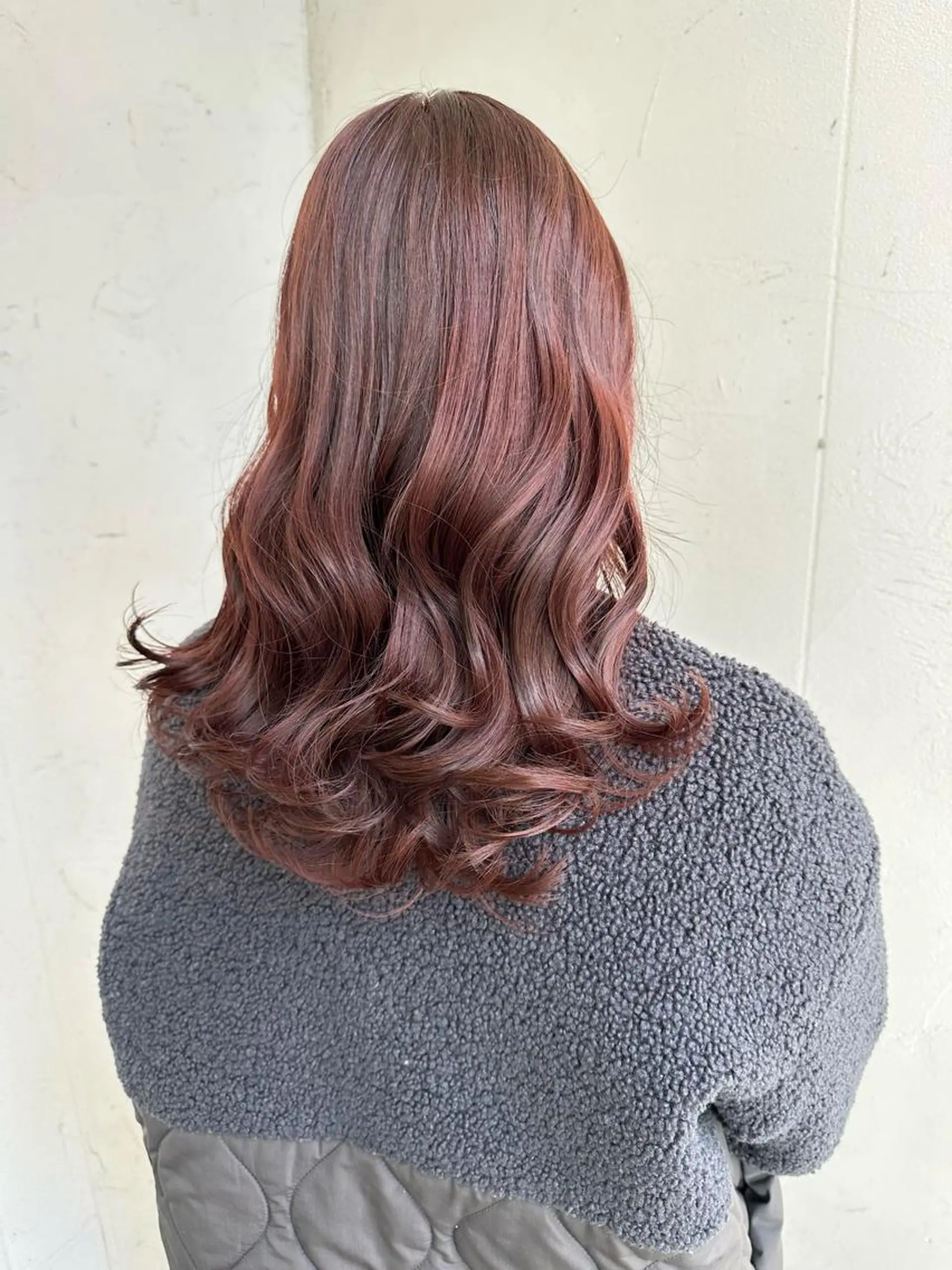 ロング ピンクブラウン 永田 彩華のヘアスタイル