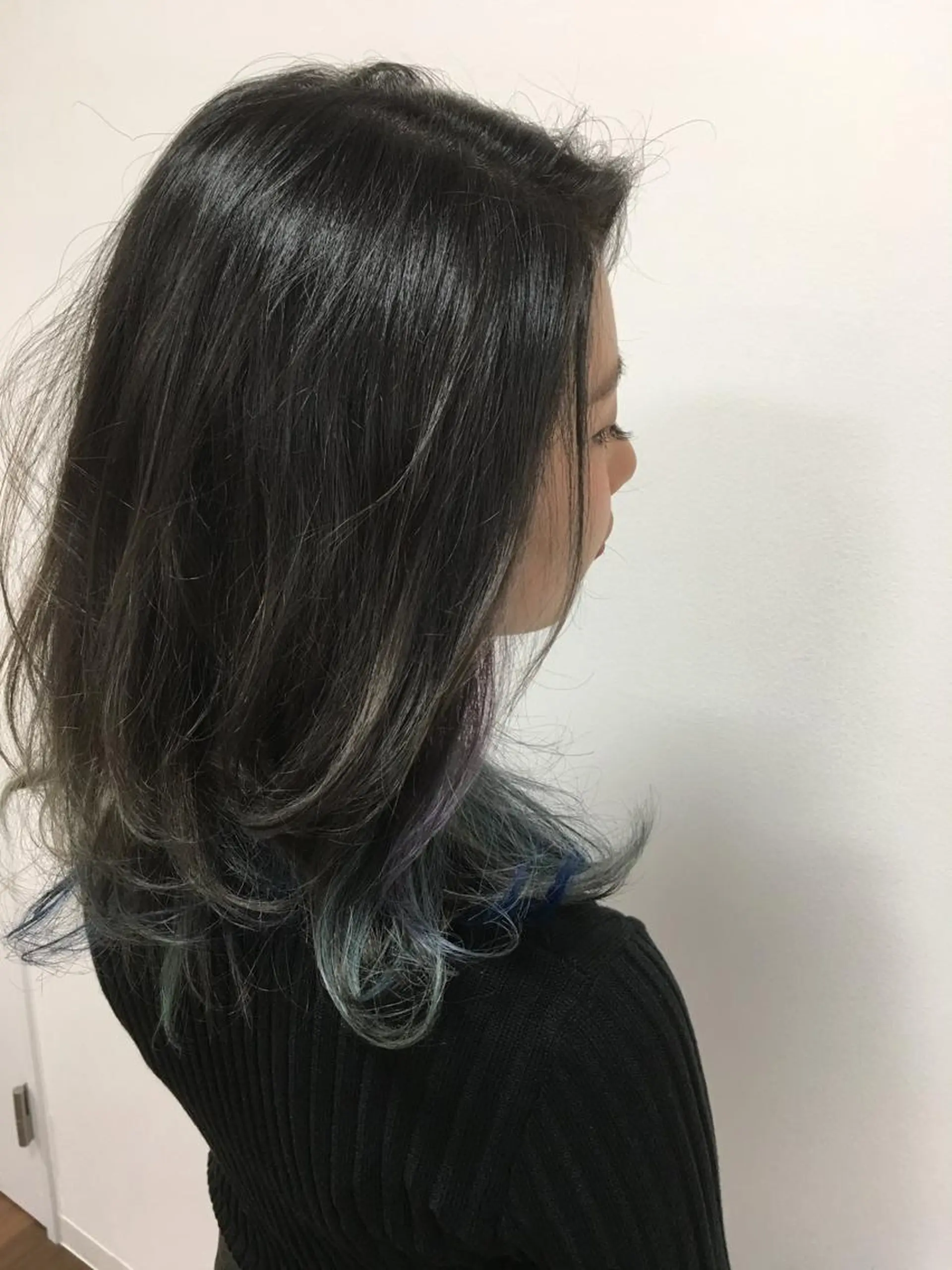 ミディアム カラー ブルーカラー ブルーグレー ブルーグレージュ グレージュ TAKA 髪質改善のヘアスタイル