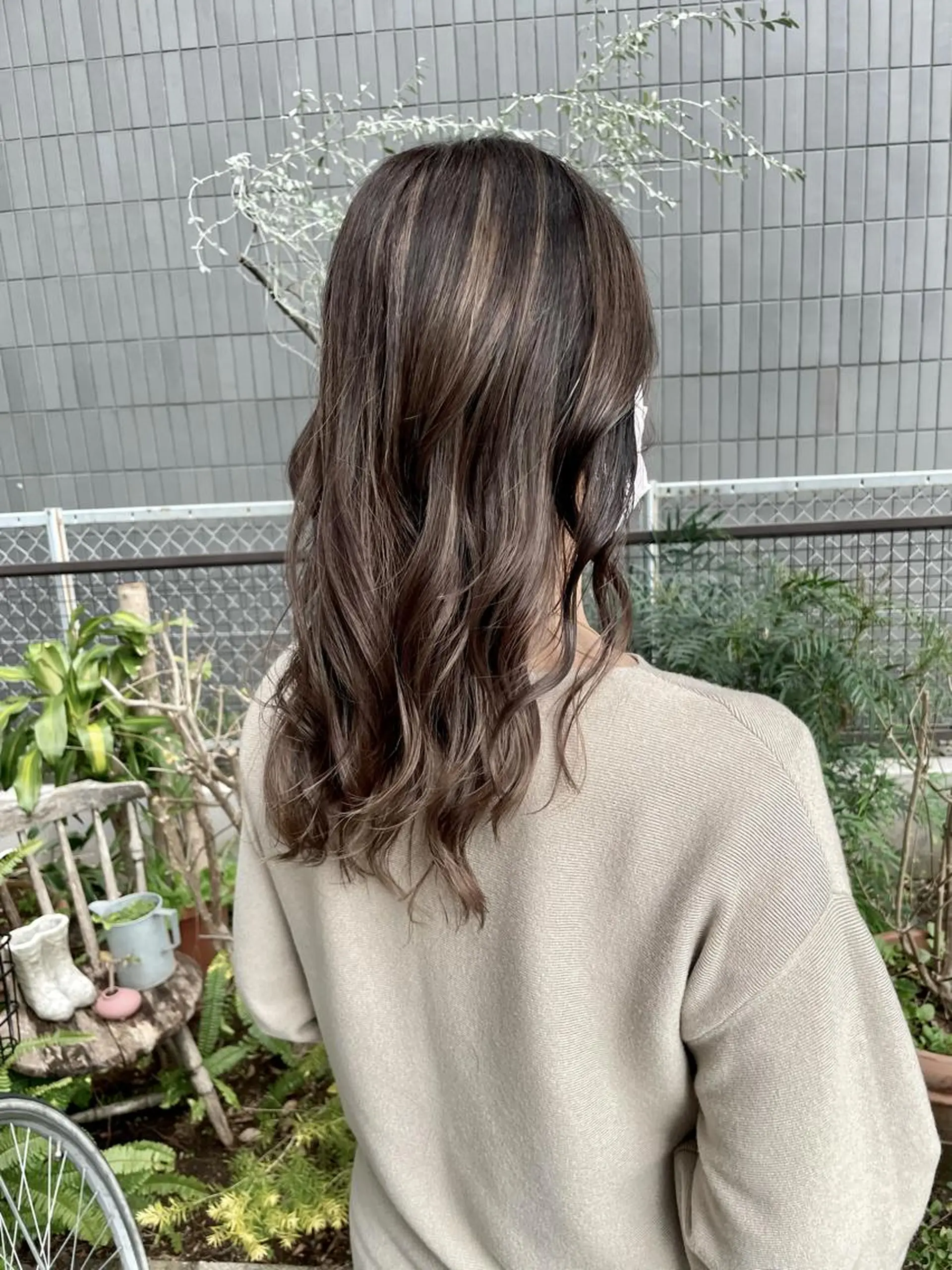 ロング カラー グラデーションカラー グレージュ カット ヘアカラー 💇‍♀️ハイライト 玉谷　俊💇‍♂️のヘアスタイル