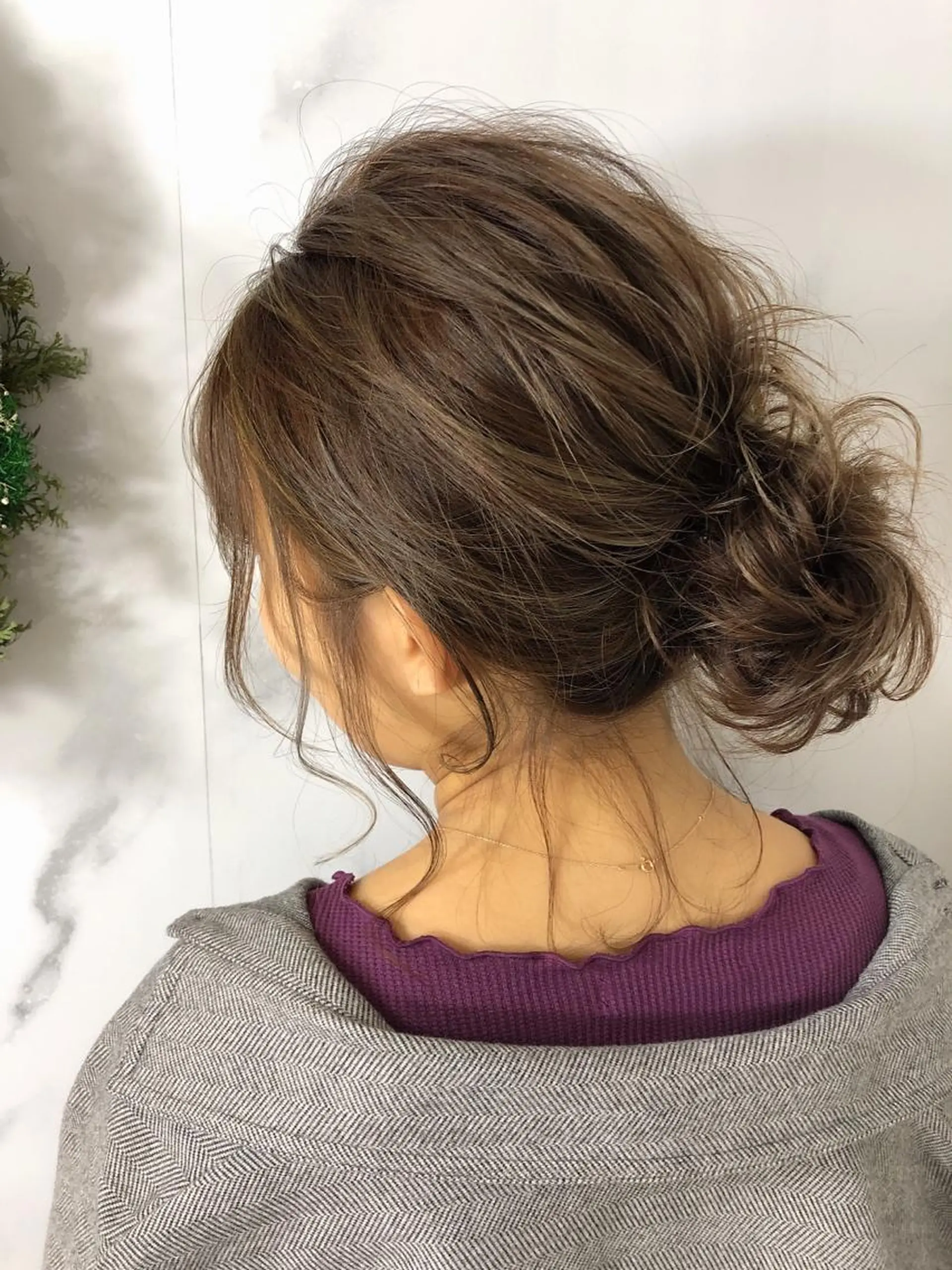 セミロング カラー 艶カラー🩶縮毛矯正 辻紗耶加のヘアスタイル