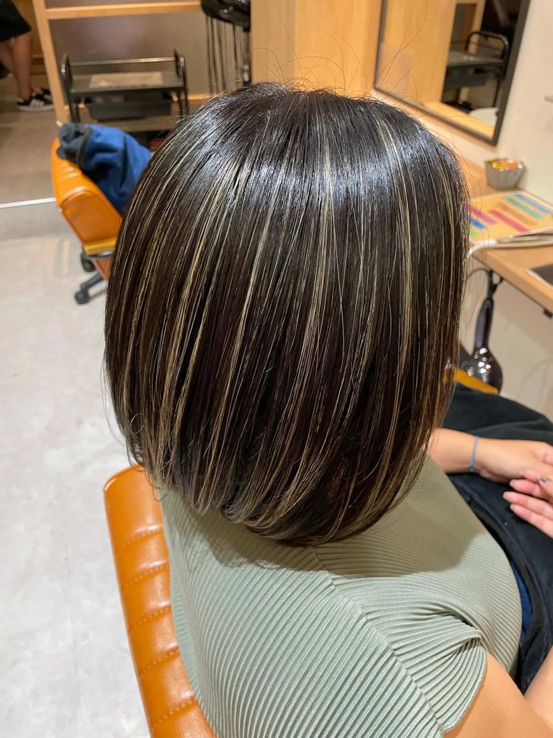 ミディアム ハイライト ヘアカラー 中田 サヤカのヘアスタイル