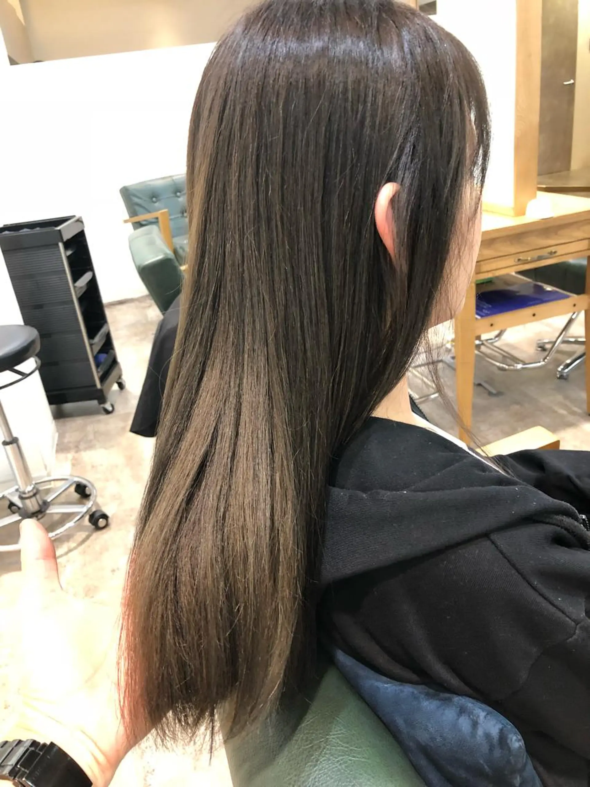 ロング カラー カット 縮毛矯正 トリートメント 佐々木 政徳のヘアスタイル