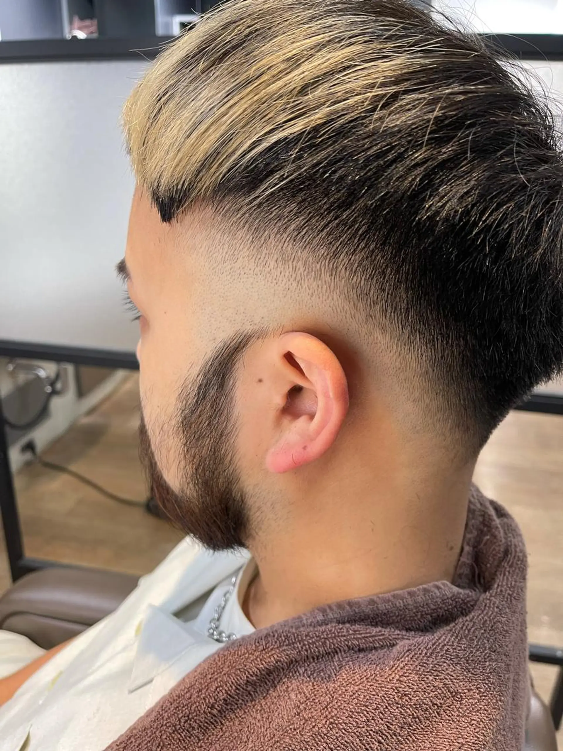 メンズ フェードカット スキンフェード CHROM TOKYO ALT所属・神保町メンズno.1 佐々木康介のヘアスタイル