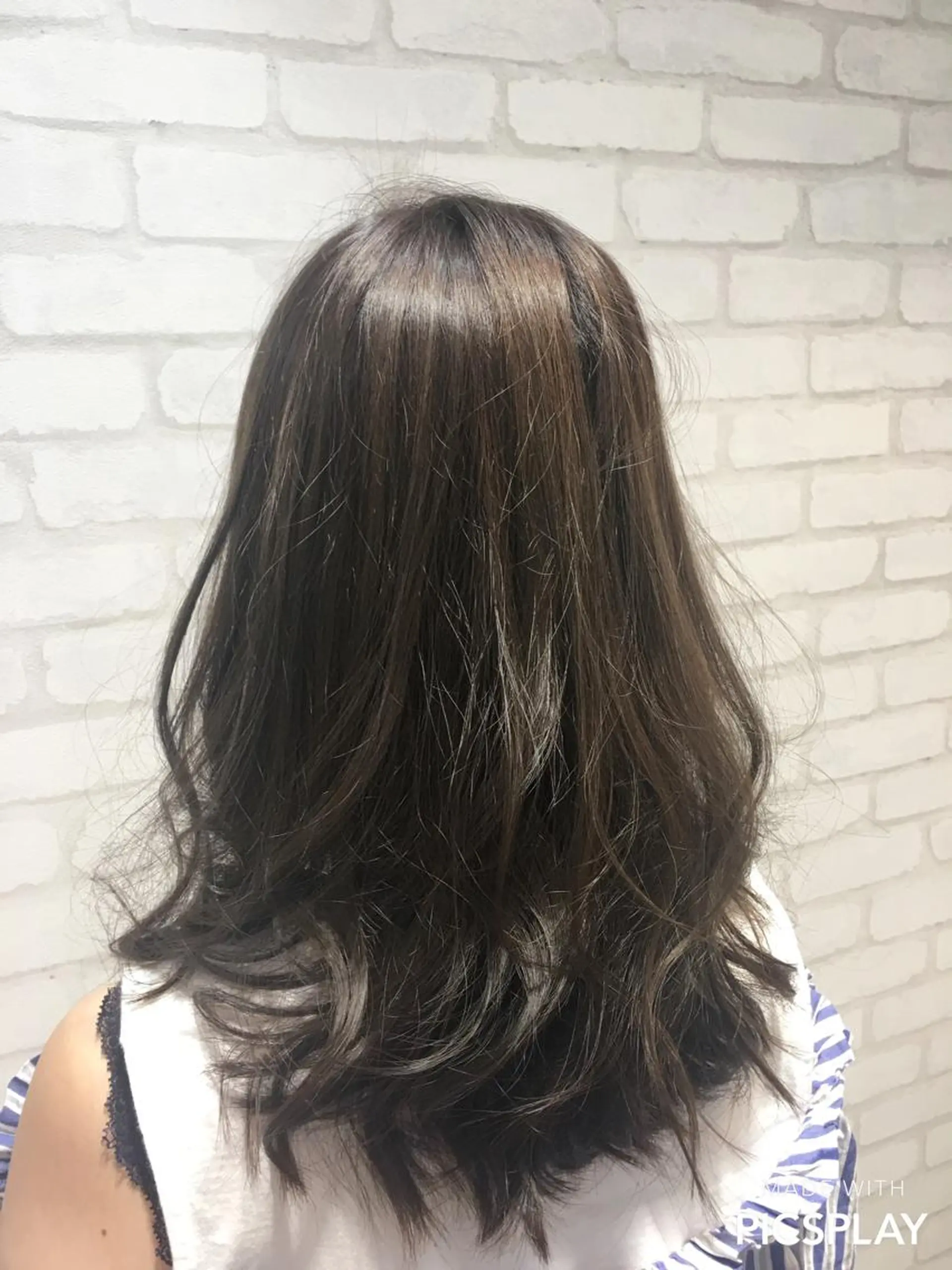 セミロング カラー イルミナカラー Blossom大塚 ディレクター永野のヘアスタイル