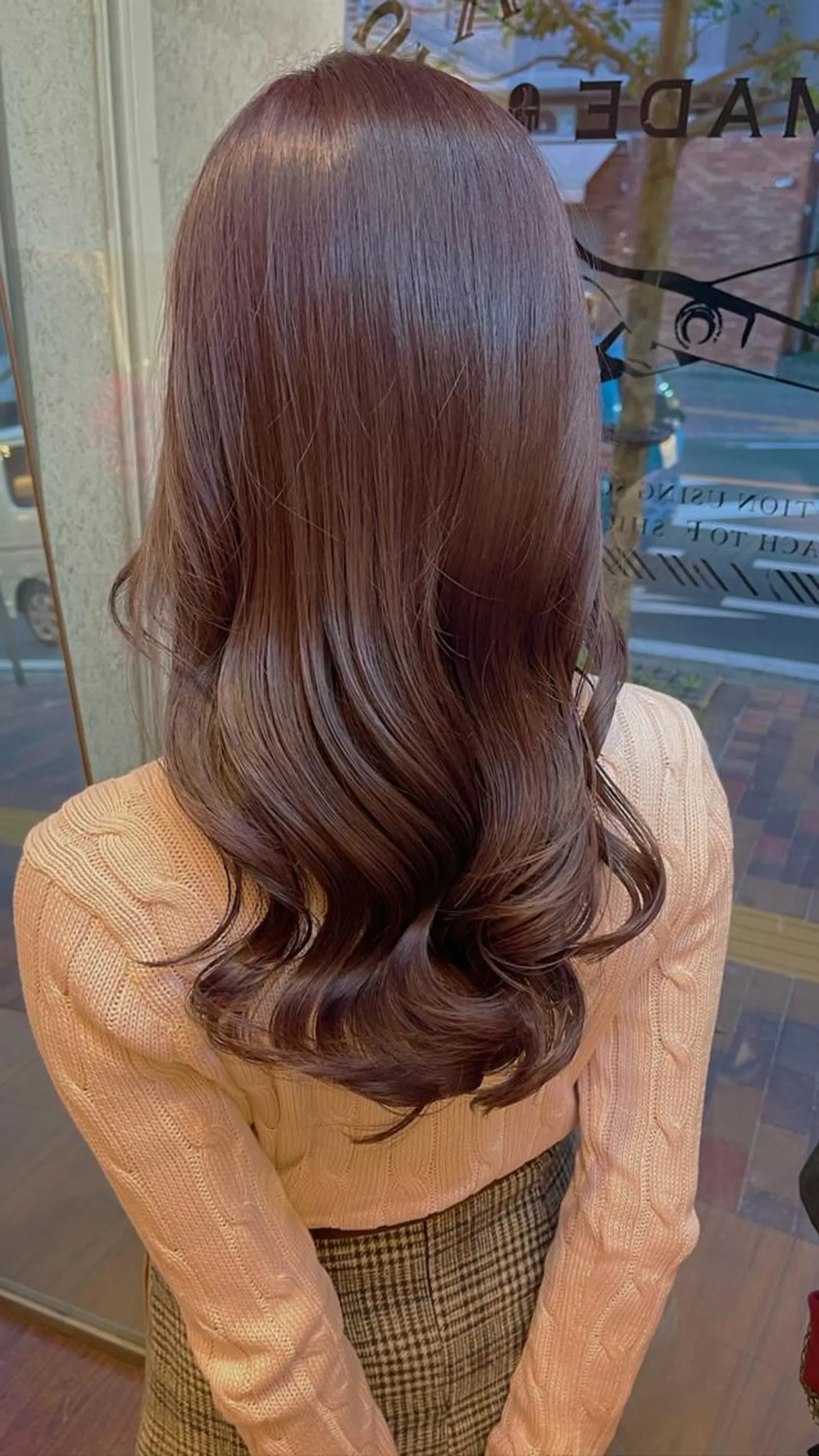 ロング ヘアカラー トリートメント CoCooN TAKUMAのヘアスタイル