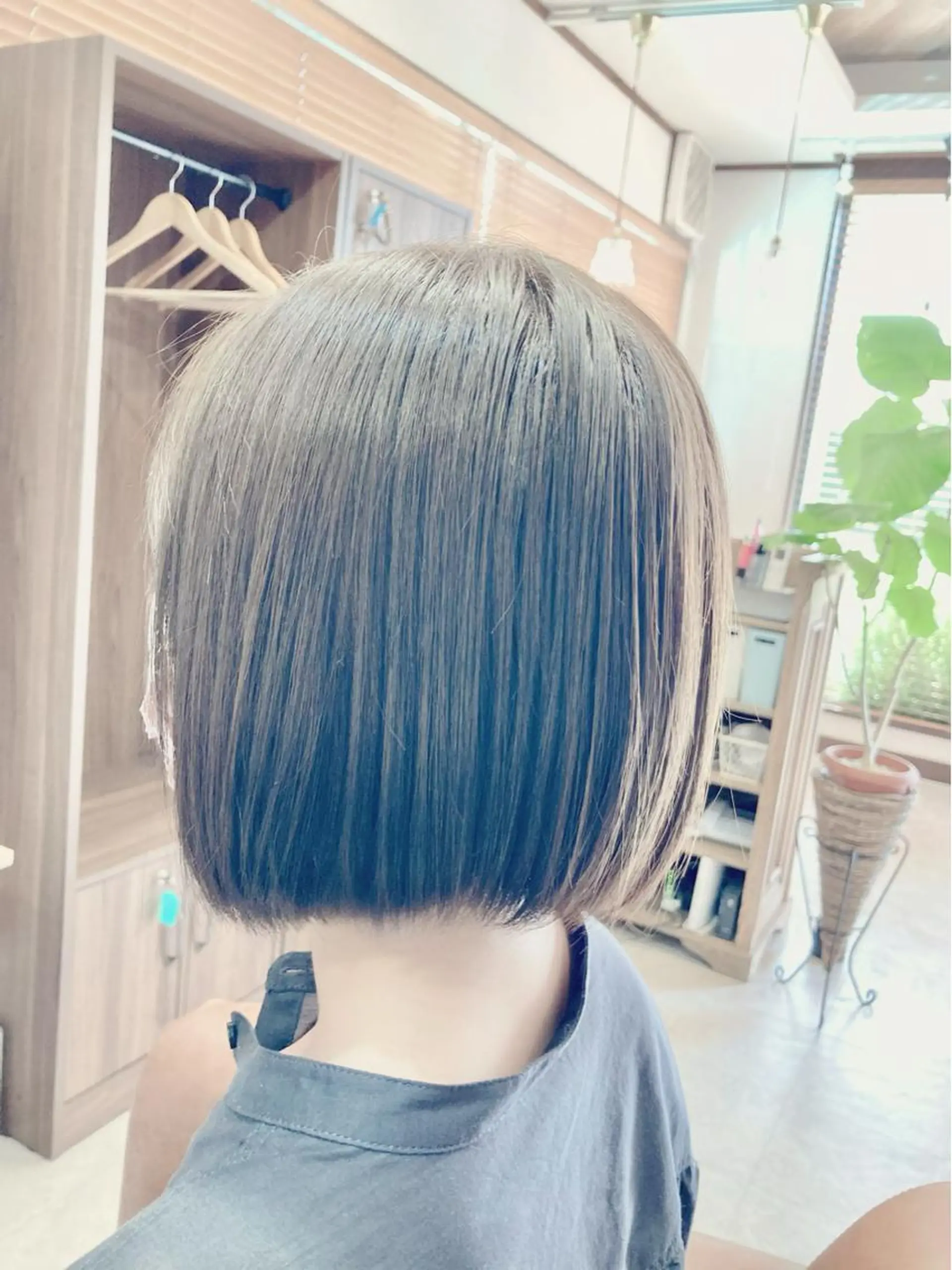 ミディアム カラー カット ヘアカラー トリートメント fossette okadaのマツエク・マツパデザイン