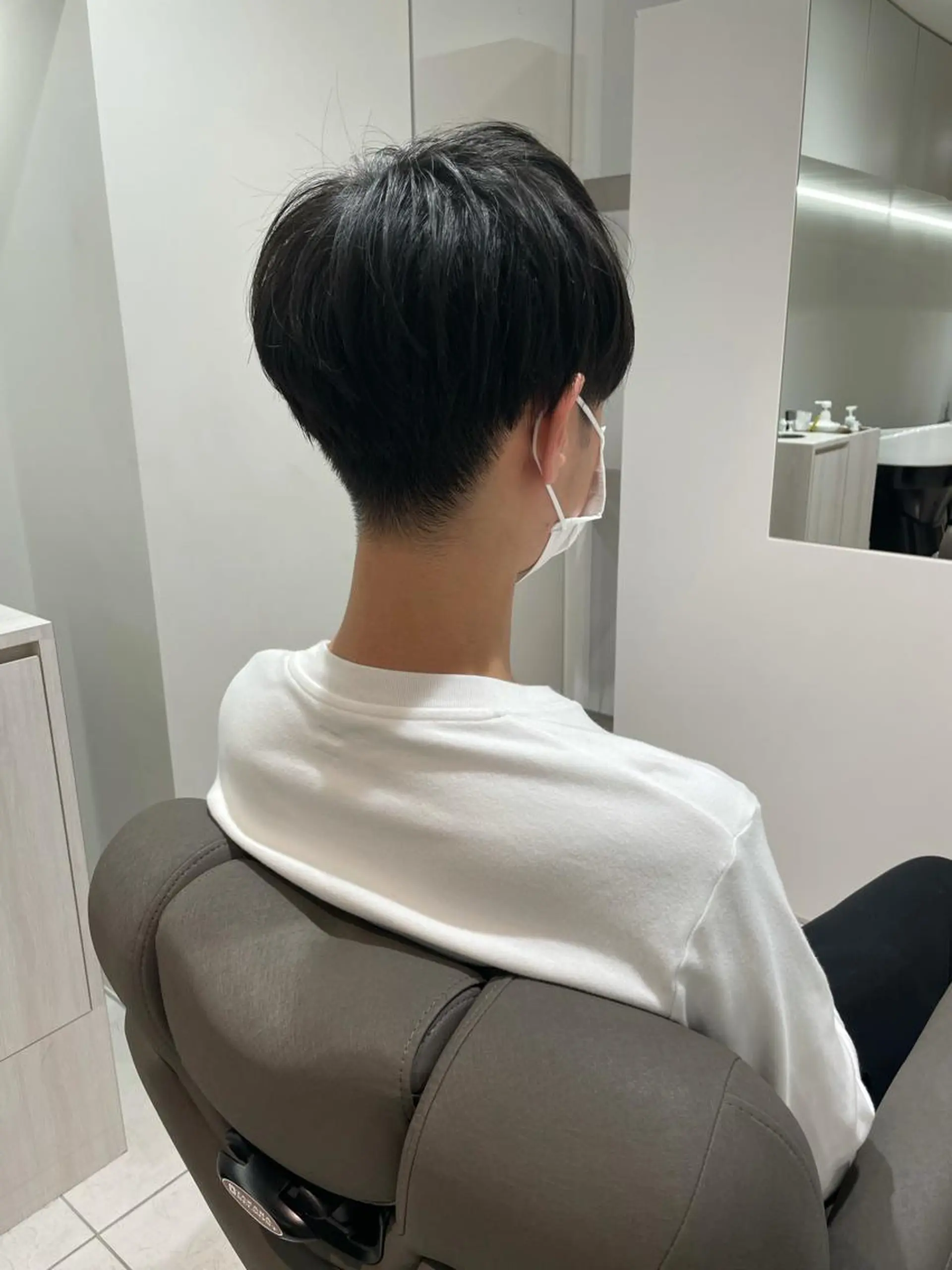 ショート 太田ありさ クリーミーヘアカラーのヘアスタイル