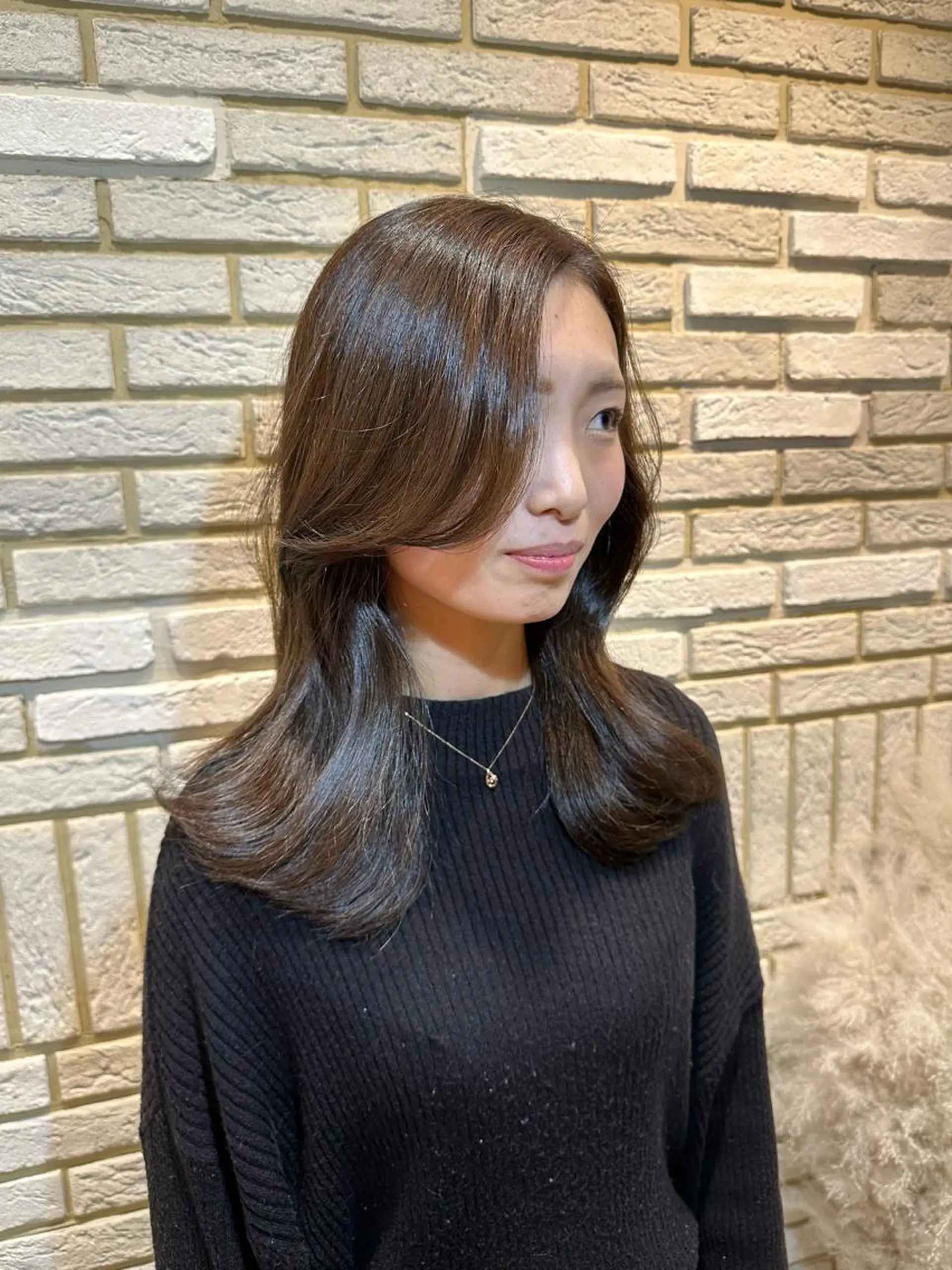 ロング カラー ブリーチ 透明感カラー ブリーチなしカラー 韓国風ヘア トリートメント 髙橋 さくらのヘアスタイル