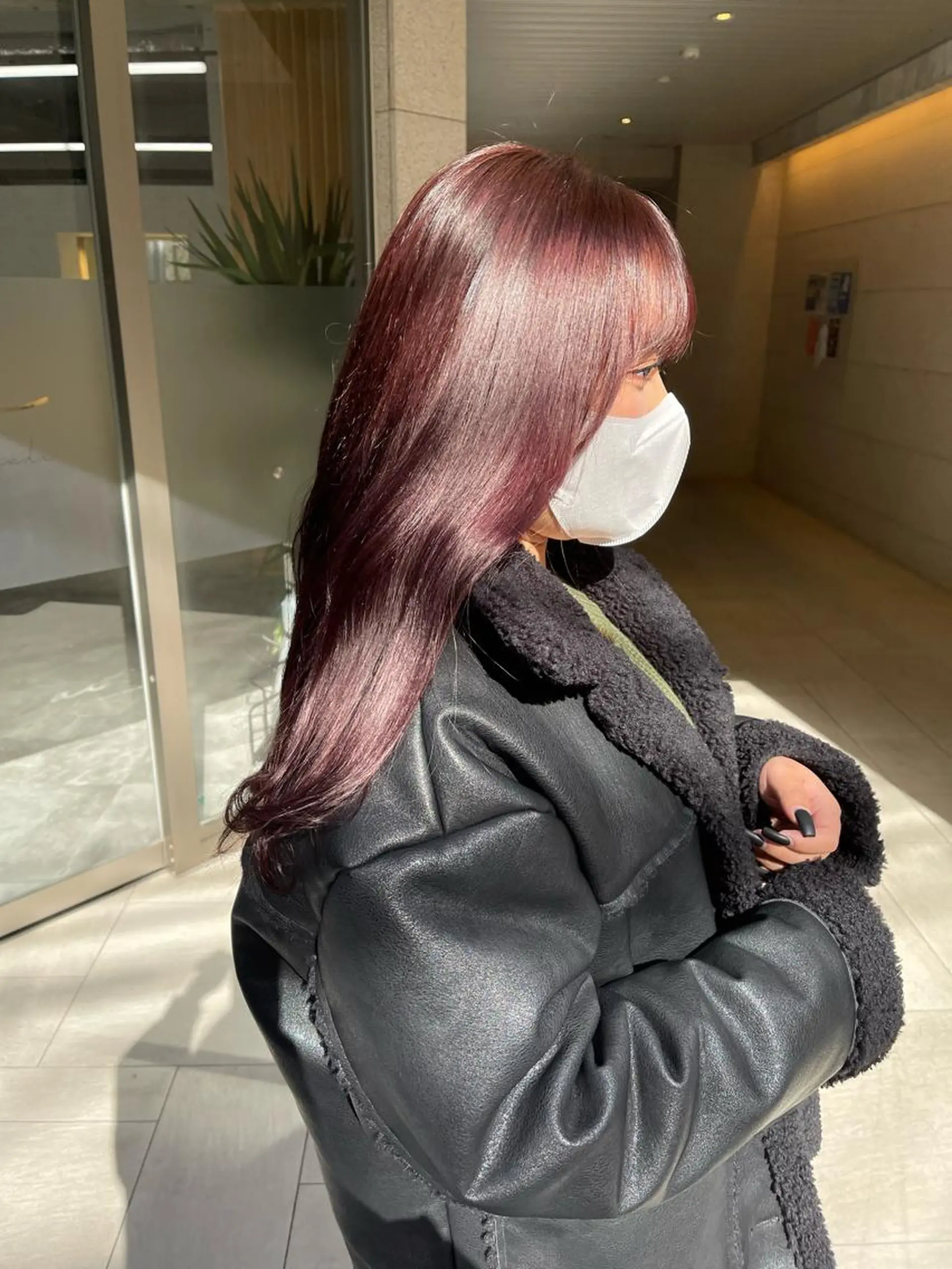 セミロング ヘアカラー SALOWIN梅田茶屋町North店所属・福山 晴香のヘアスタイル