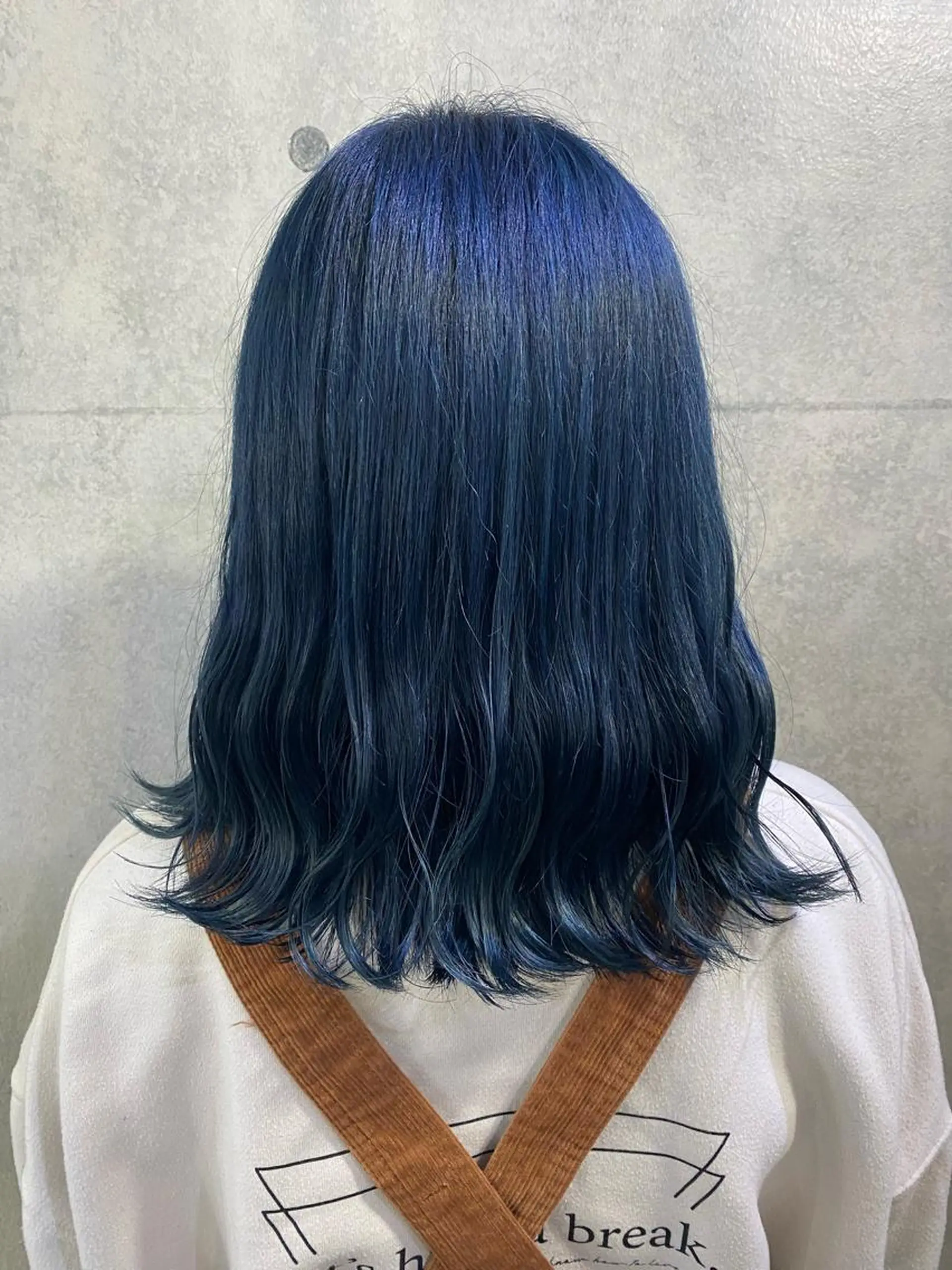 ミディアム カットモデル/ 吉本　彩夏のヘアスタイル