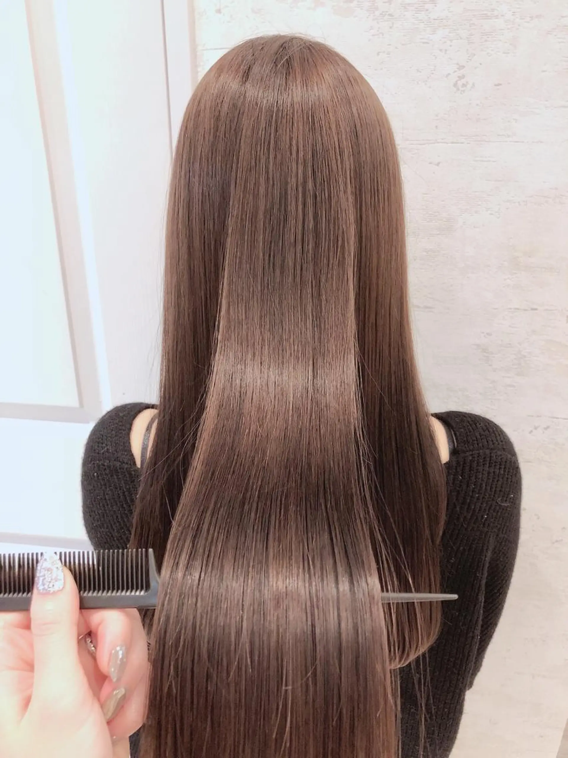 ミディアム カット 代表山口ひな 髪質改善のプロのヘアスタイル