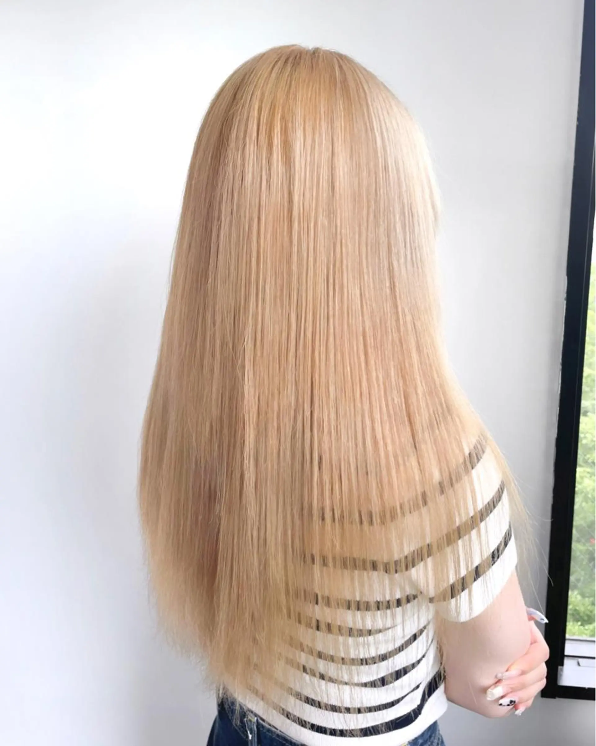 ロング カラー ベージュカラー ブリーチ ケアブリーチ ミルクティーベージュ ホワイトベージュ 暖色カラー🍒 ケアブリーチ/akiのヘアスタイル