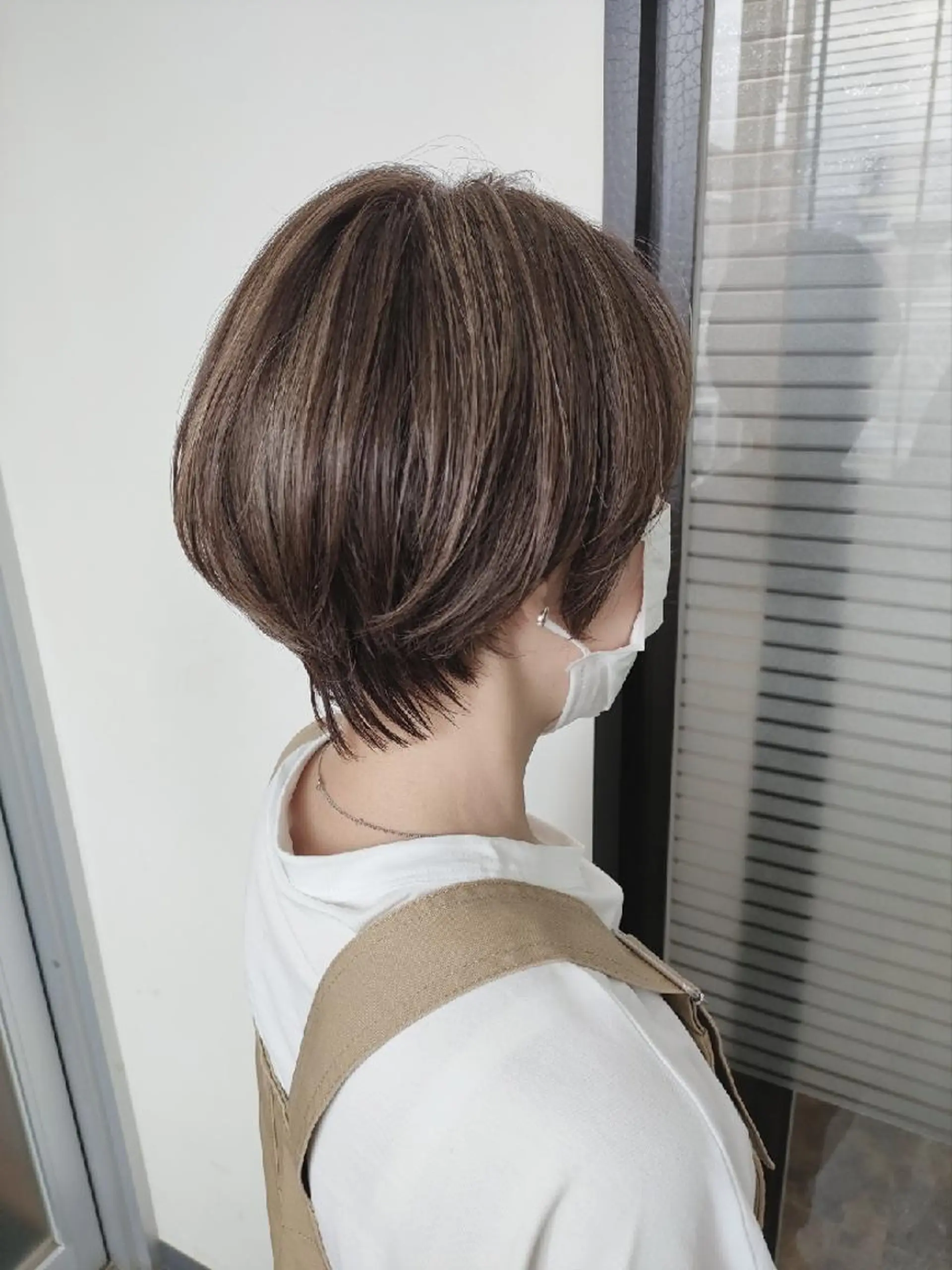 ショート カラー ハイライトカラー ハイライト カット ヘアカラー sepiage trois所属・酒井 亜希のヘアスタイル