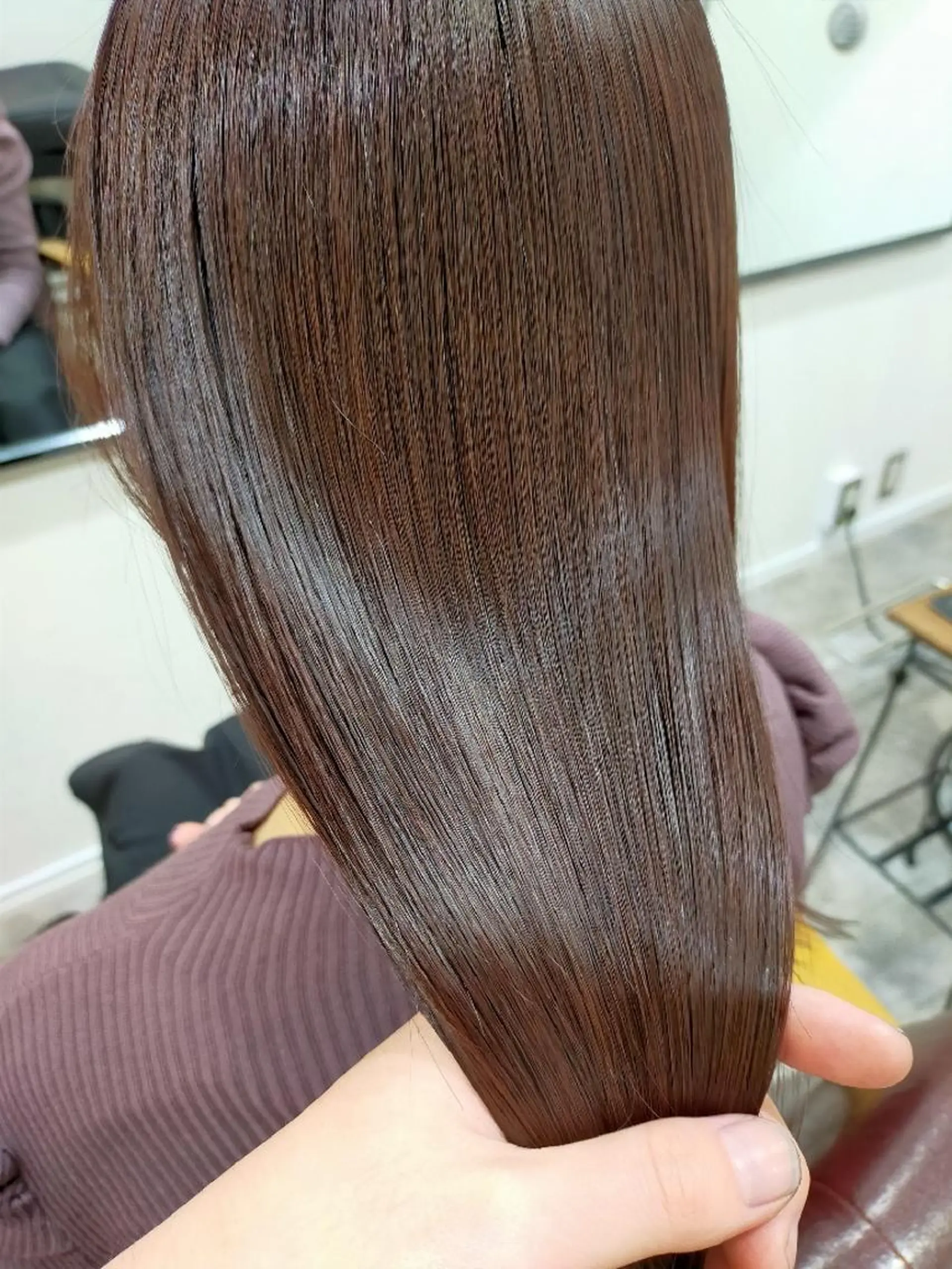 ロング カラー トリートメント ヘアカラー トリートメント SUN GLOW  サングロウ所属・ナカノメ トシアキのヘアスタイル