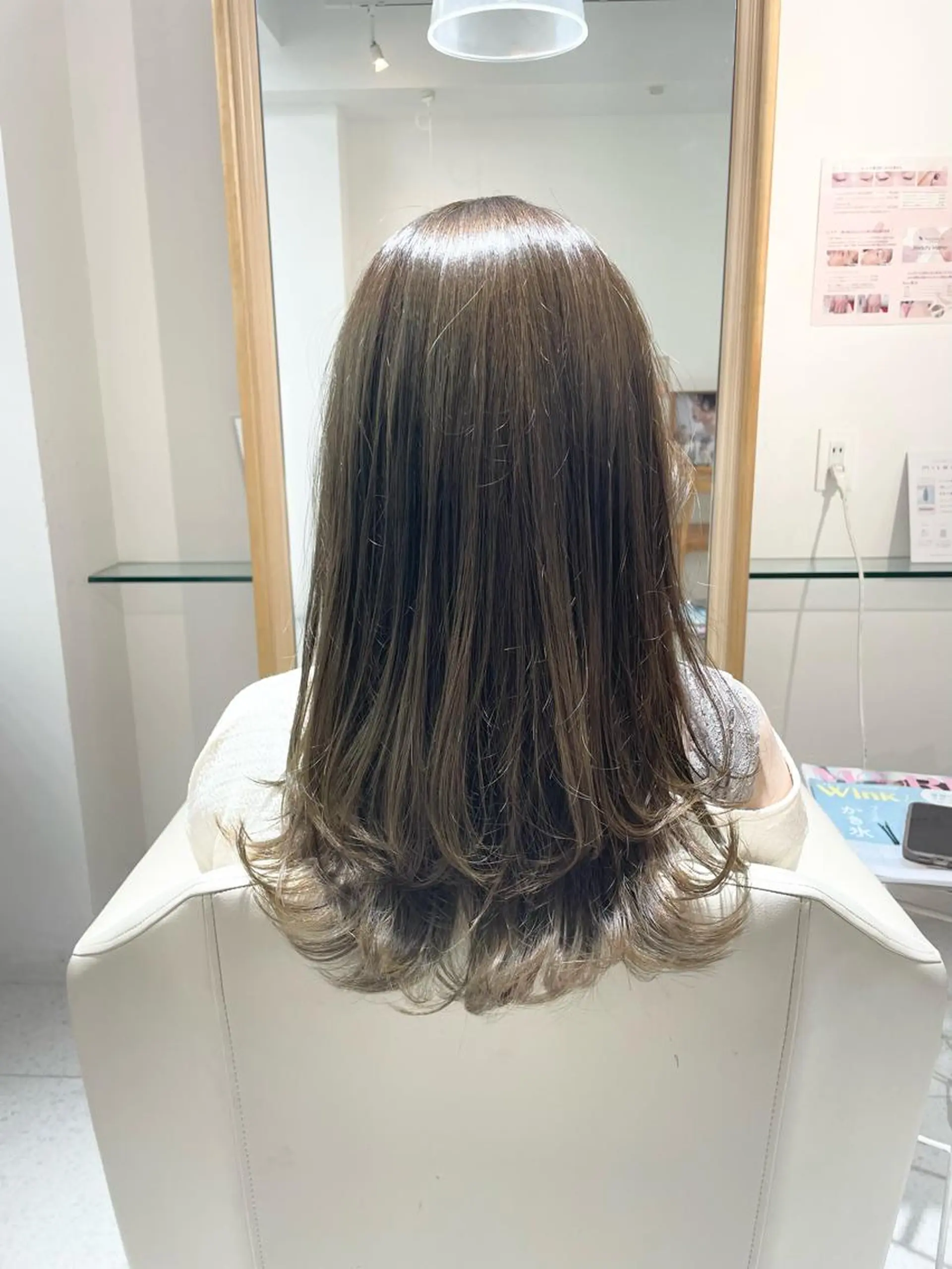 ロング カラー アッシュ ベージュカラー ブリーチ ブリーチなしカラー 【NOE】┊ hanasakayaのヘアスタイル