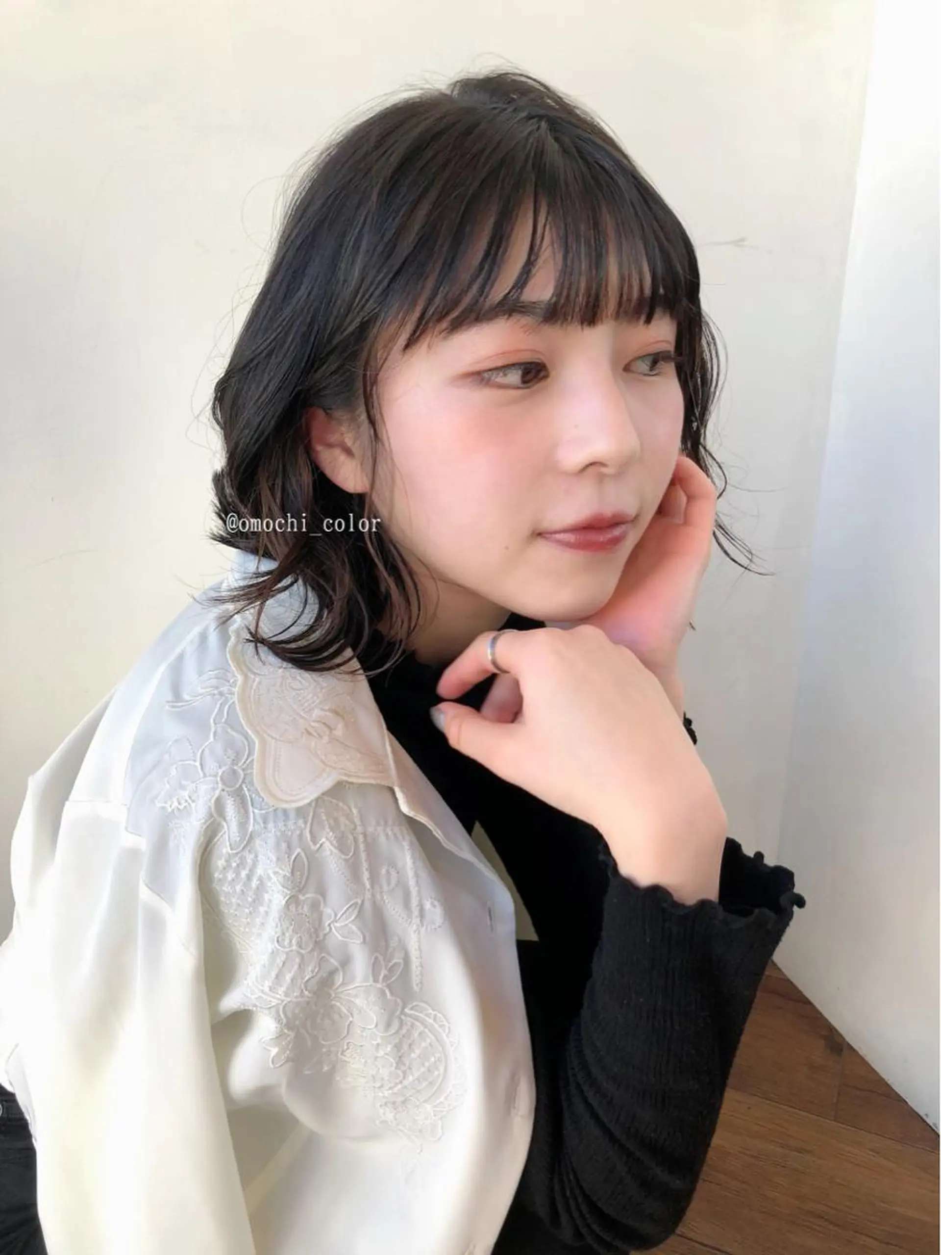 ミディアム カラー パーマ ヘアアレンジ メンズ キッズ ネイル マツエク・マツパ ミディアムパーマ メンズパーマ テラコッタ 外ハネヘア 隠れ家サロンso you所属・yukimi .のヘアスタイル
