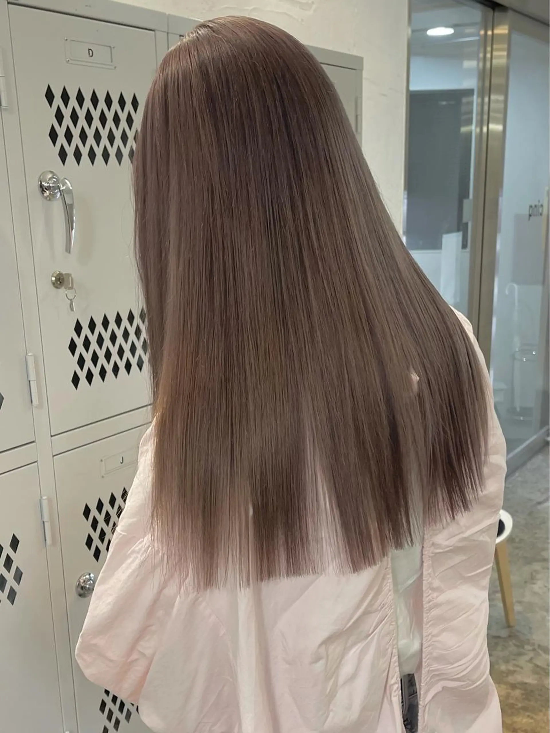 ロング カラー 渋谷ブリーチカラー 韓国ヘアyuikoのヘアスタイル