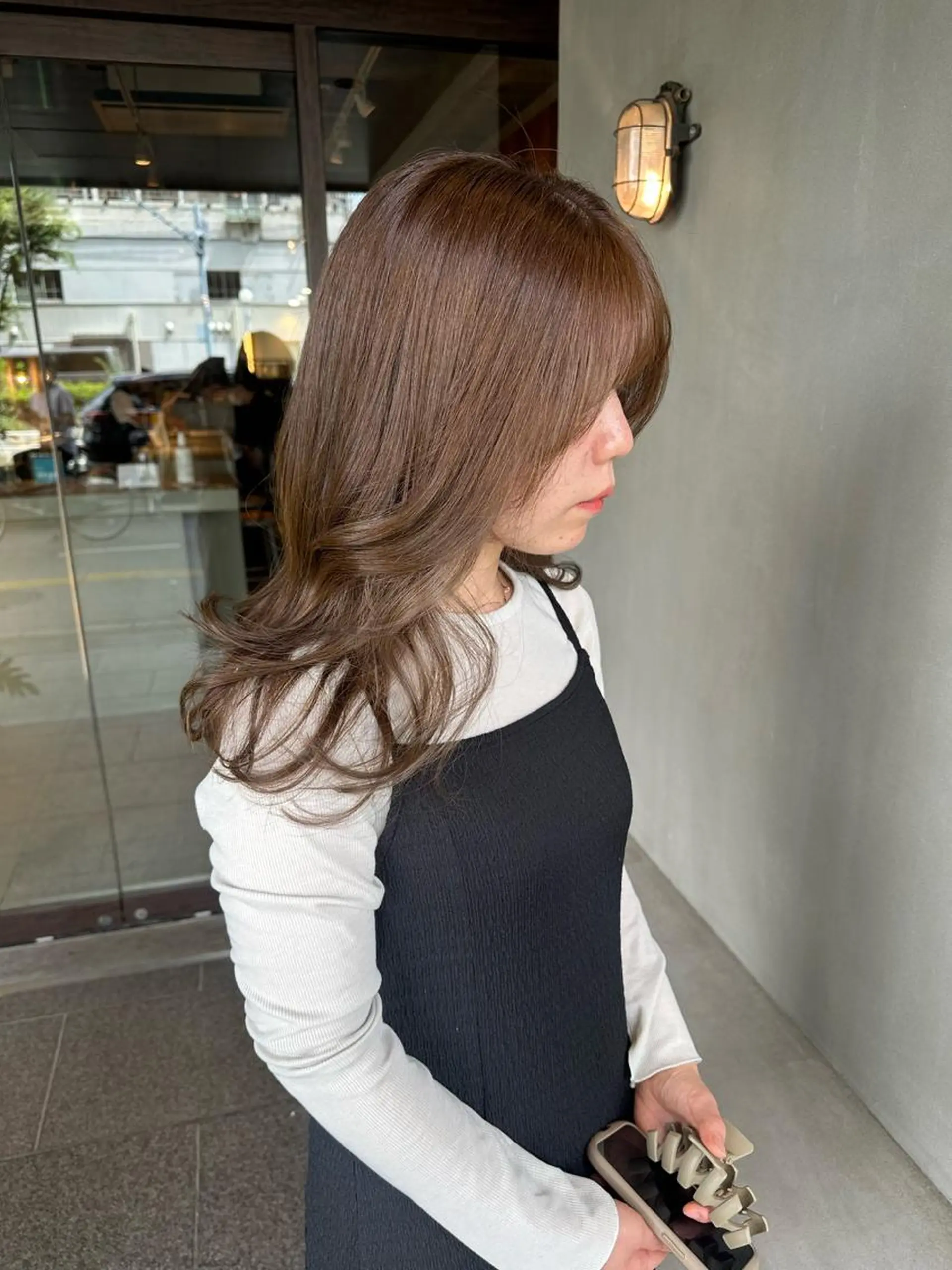 ロング カラー カット ヘアカラー 福崎 真奈のヘアスタイル
