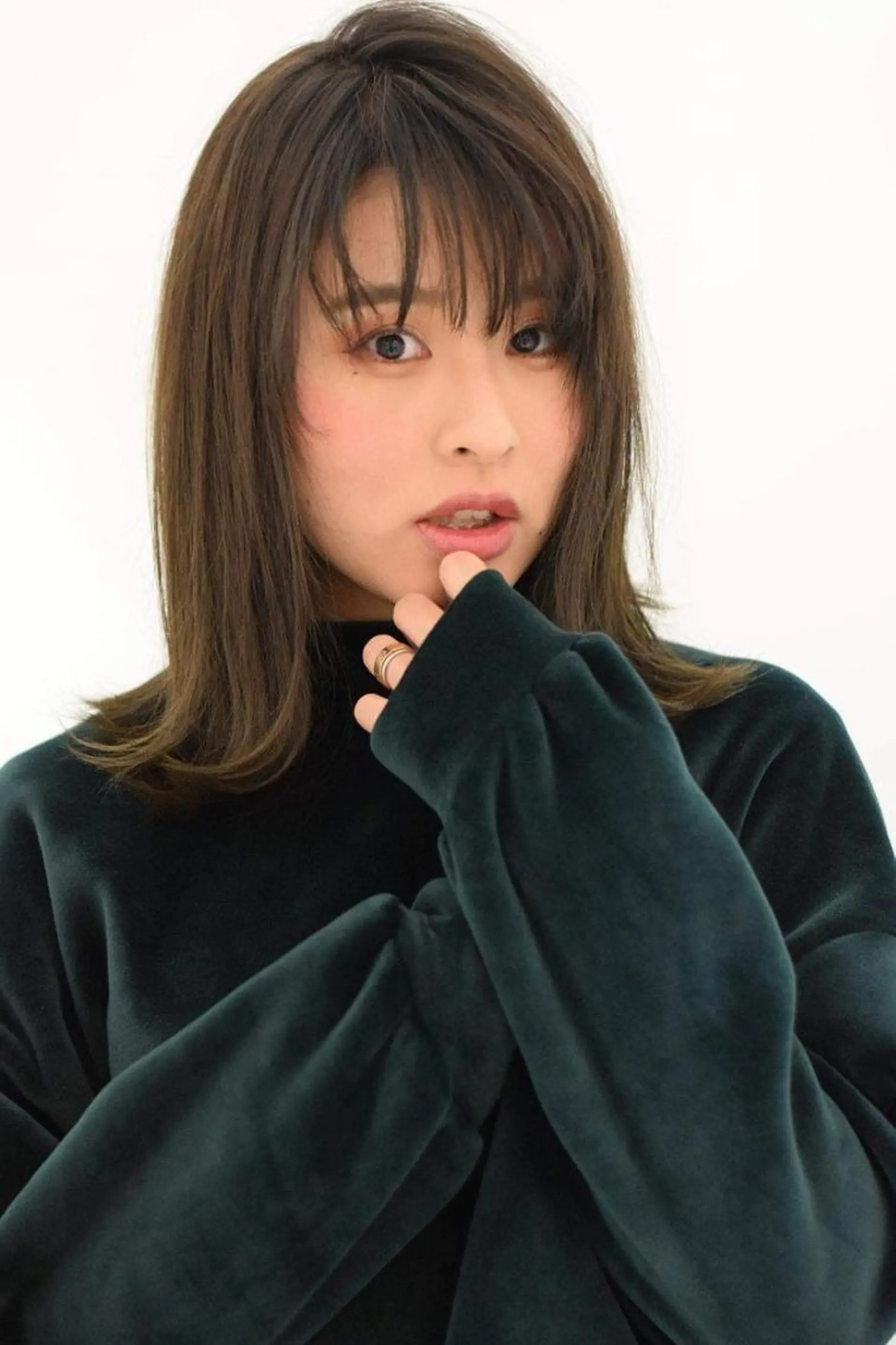 ミディアム 鈴木 貴之のヘアスタイル
